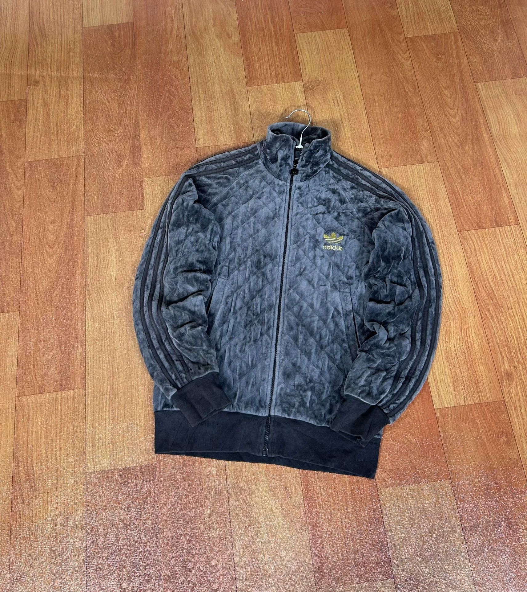 Adidas Women’s Authentic Vintage Adidas Gray Velour Track Jacket Size XS / US 0-2 / IT 36-38 - 1 Thumbnail