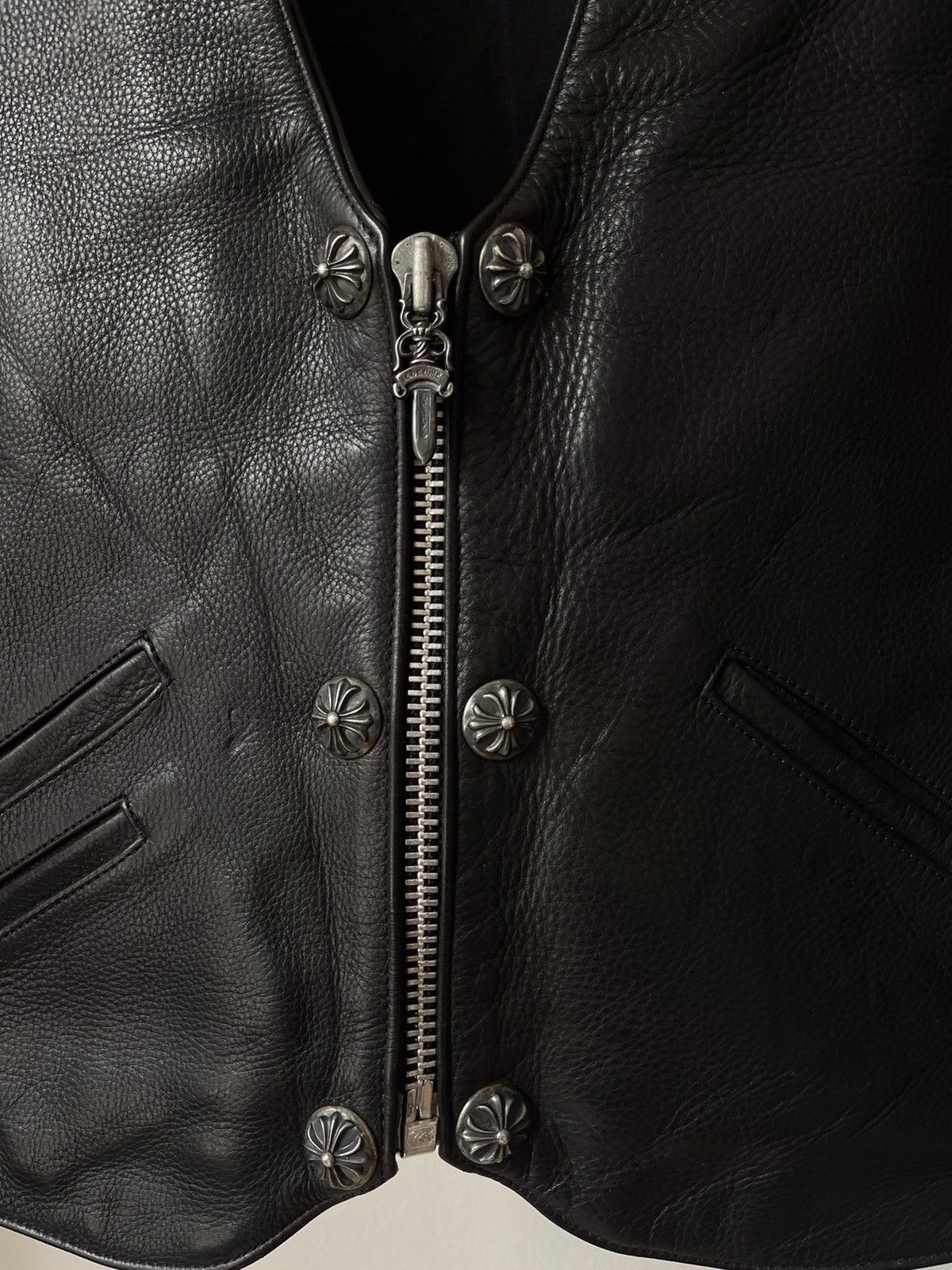 Chrome Hearts 1995 Iconic Chrome Hearts Six Button Leather Vest Size US M / EU 48-50 / 2 - 12 Thumbnail