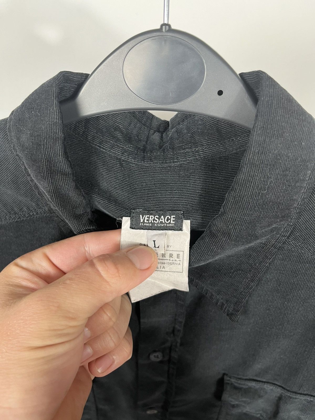 Versace Jeans Couture Versace Jeans Couture Black Corduroy Shirt Logo L Italy Size US L / EU 52-54 / 3 - 4 Thumbnail