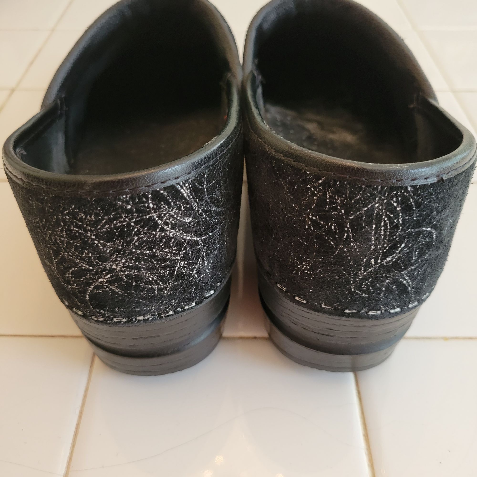 Vintage Sanita 39 Black Metallic Sparkle Danish Tinsel 8 Clogs Leath Size US 8 / IT 38 - 6 Thumbnail