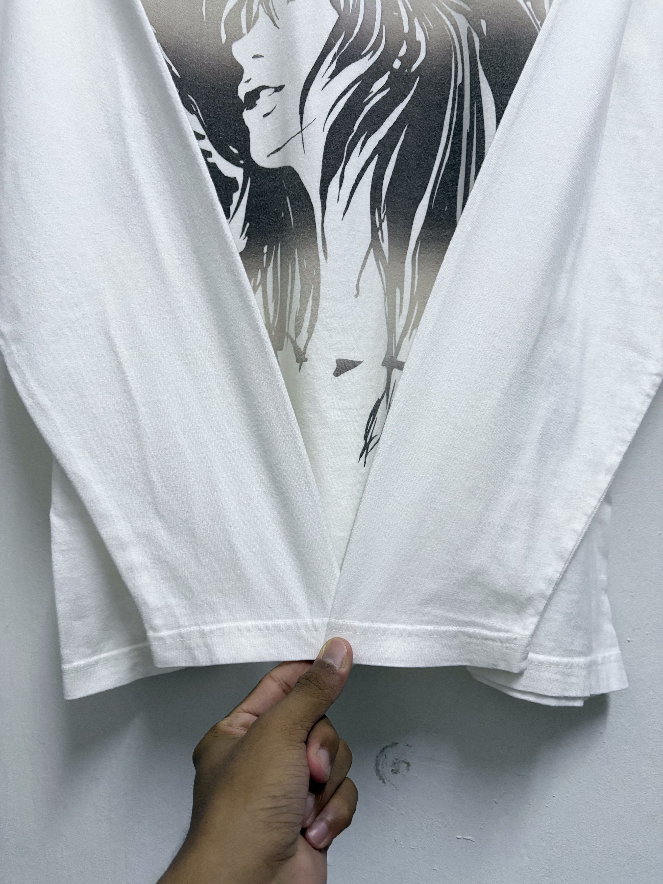 Anime × Japanese Brand × Vintage 2000's Anime Waifu " Illustration " L/S T-Shirt Size US M / EU 48-50 / 2 - 7 Thumbnail