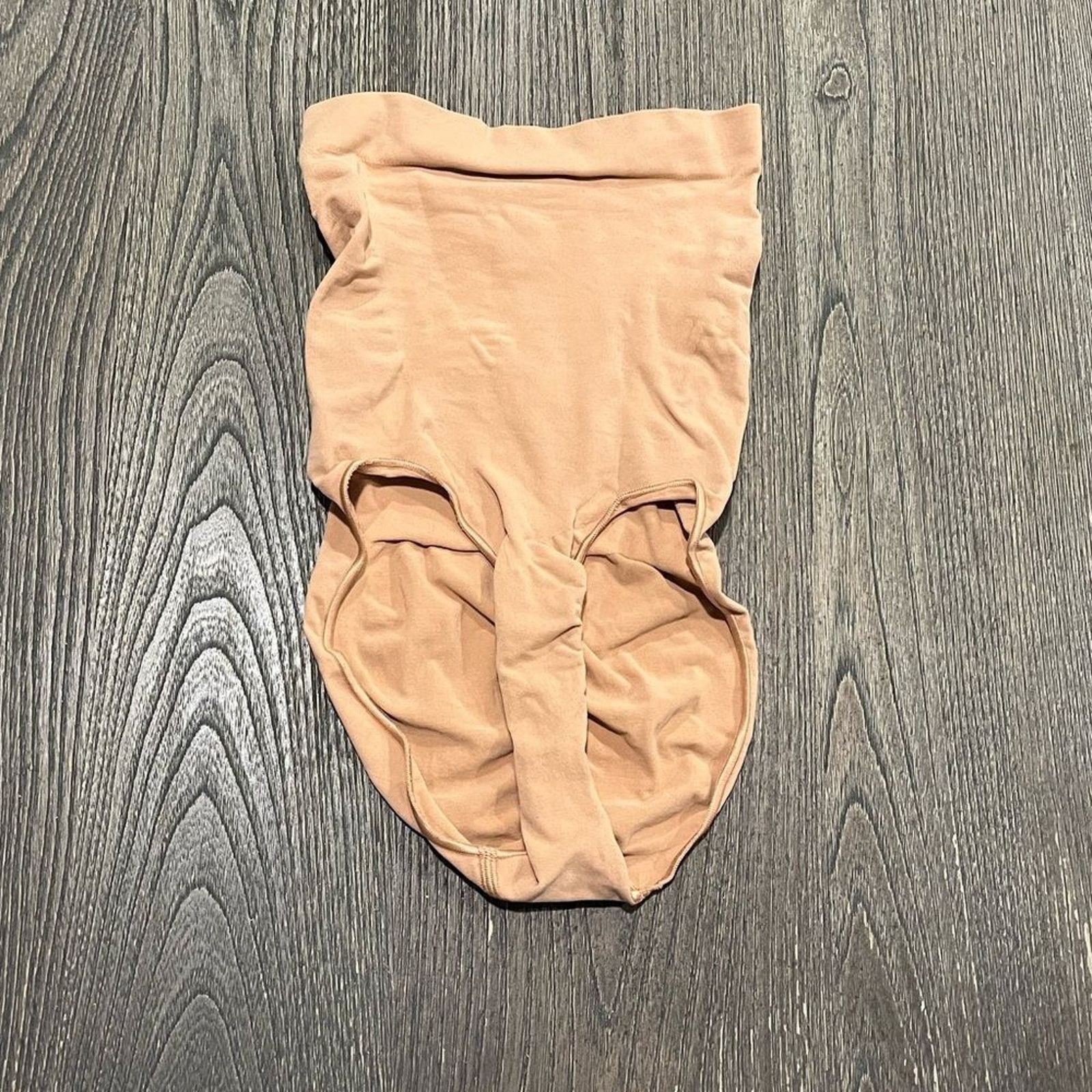 SKIMS NWOT Skims Womens Shapewear Maternity Sculpting Ochre Nude S Size ONE SIZE - 1 Thumbnail