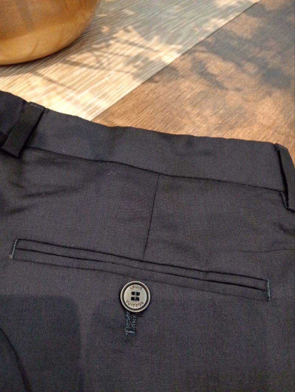 Louis Vuitton LUXURY LOUIS VUITTON UNIFORMES LAINE WOOL PANTS - SIZE 52 Size US 36 / EU 52 - 11 Thumbnail