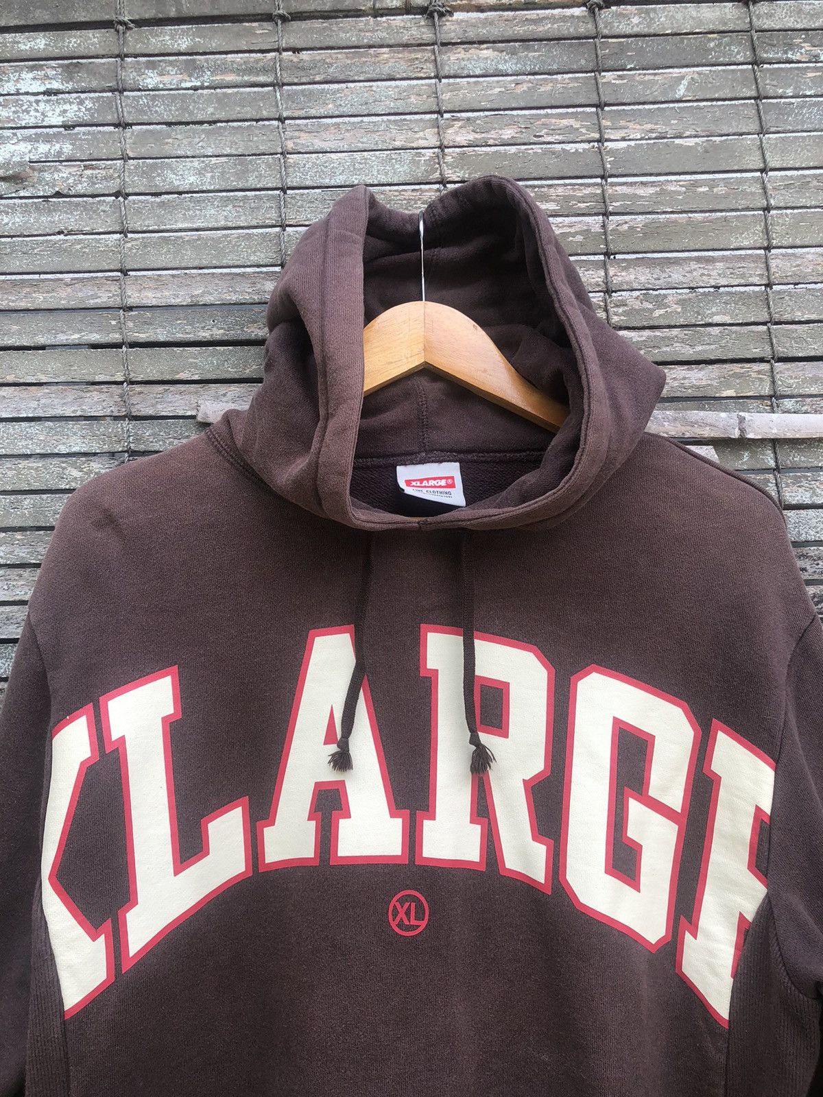 Japanese Brand Vintage Y2K Sunfaded Streetwear XLARGE Big Logo Hoodie Size US L / EU 52-54 / 3 - 4 Thumbnail
