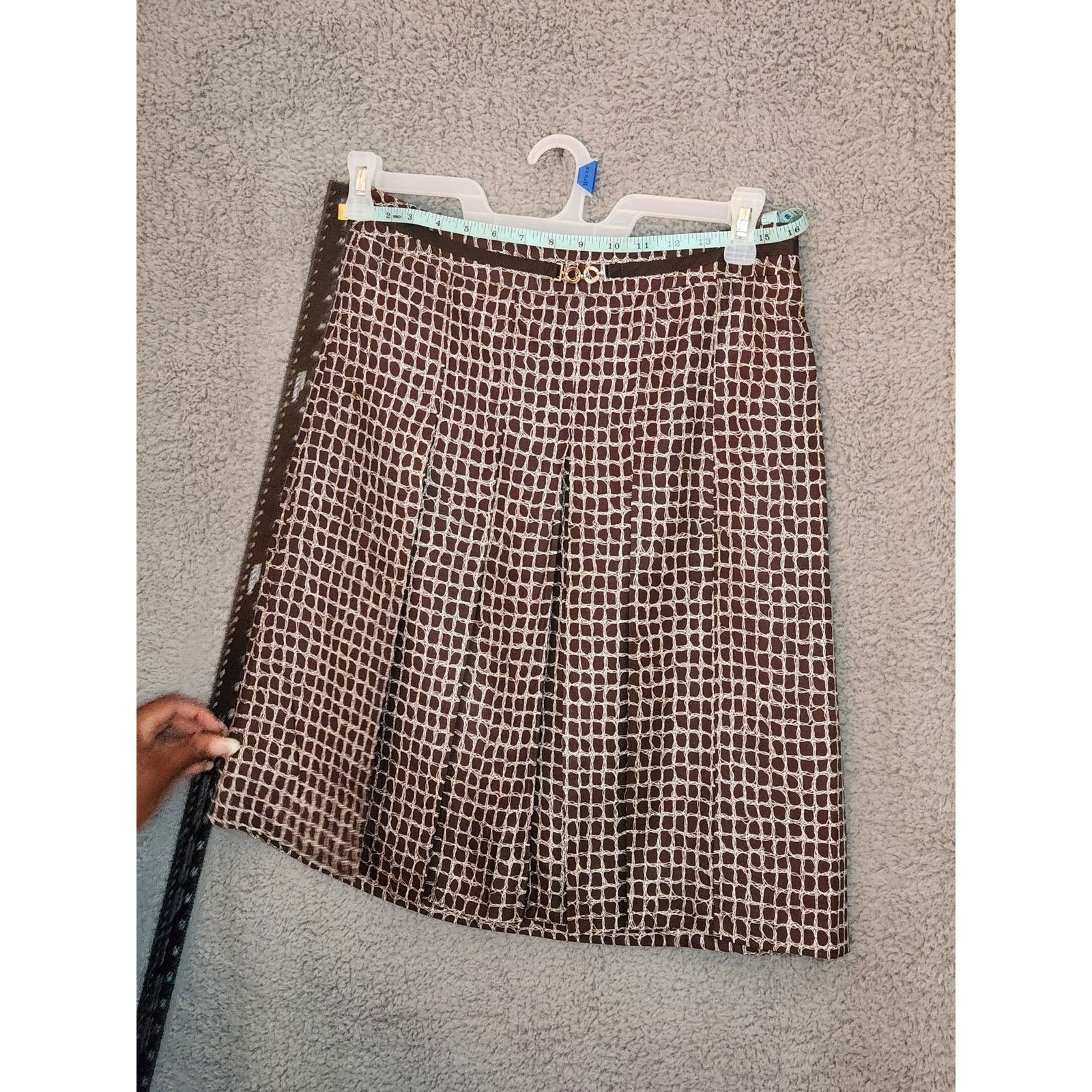 Ann Taylor Ann Taylor 100% Silk Fully Lined Brown Pleated Skirt Belt 4 Size 27" / US 4 / IT 40 - 2 Thumbnail
