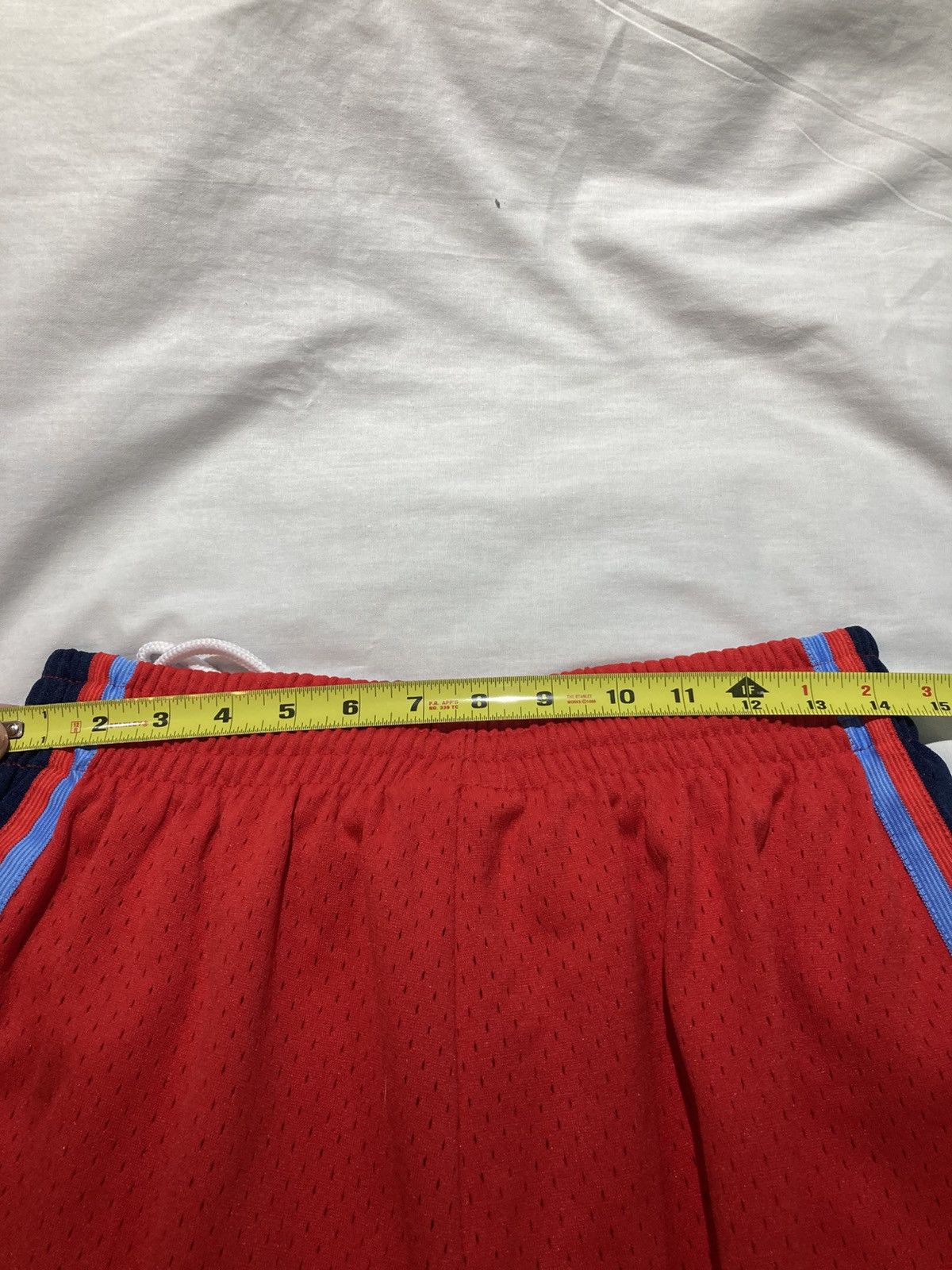 Mitchell & Ness Mitchell & Ness Team USA Basketball Shorts, size medium Size US 30 / EU 46 - 6 Thumbnail