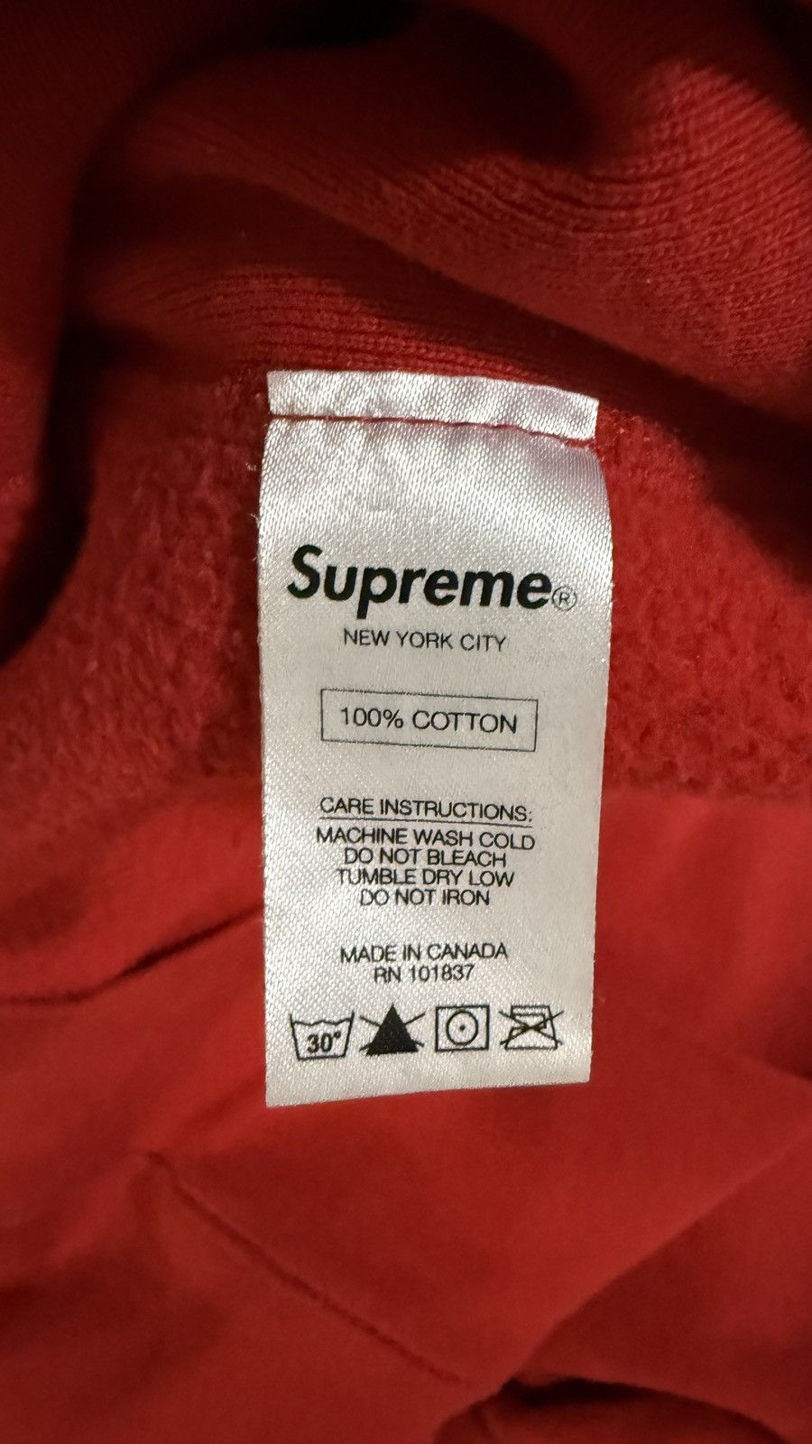 Supreme Supreme Red Arc Logo FW 15 Size US XL / EU 56 / 4 - 5 Thumbnail