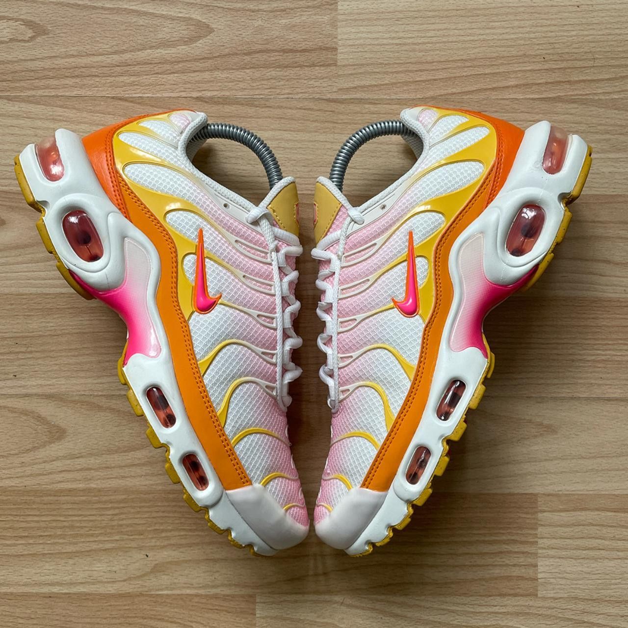 Nike Nike TN Air Max Plus 'Sunrise' Size US 8 / IT 38 - 8 Thumbnail