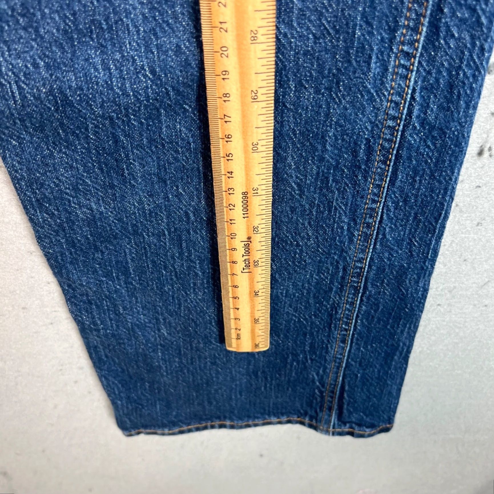 Gap Gap Flared Jeans Womens Size 6 28 Blue Denim High Rise Regular Fit Cotton Blend Size 28" / US 6 / IT 42 - 6 Thumbnail