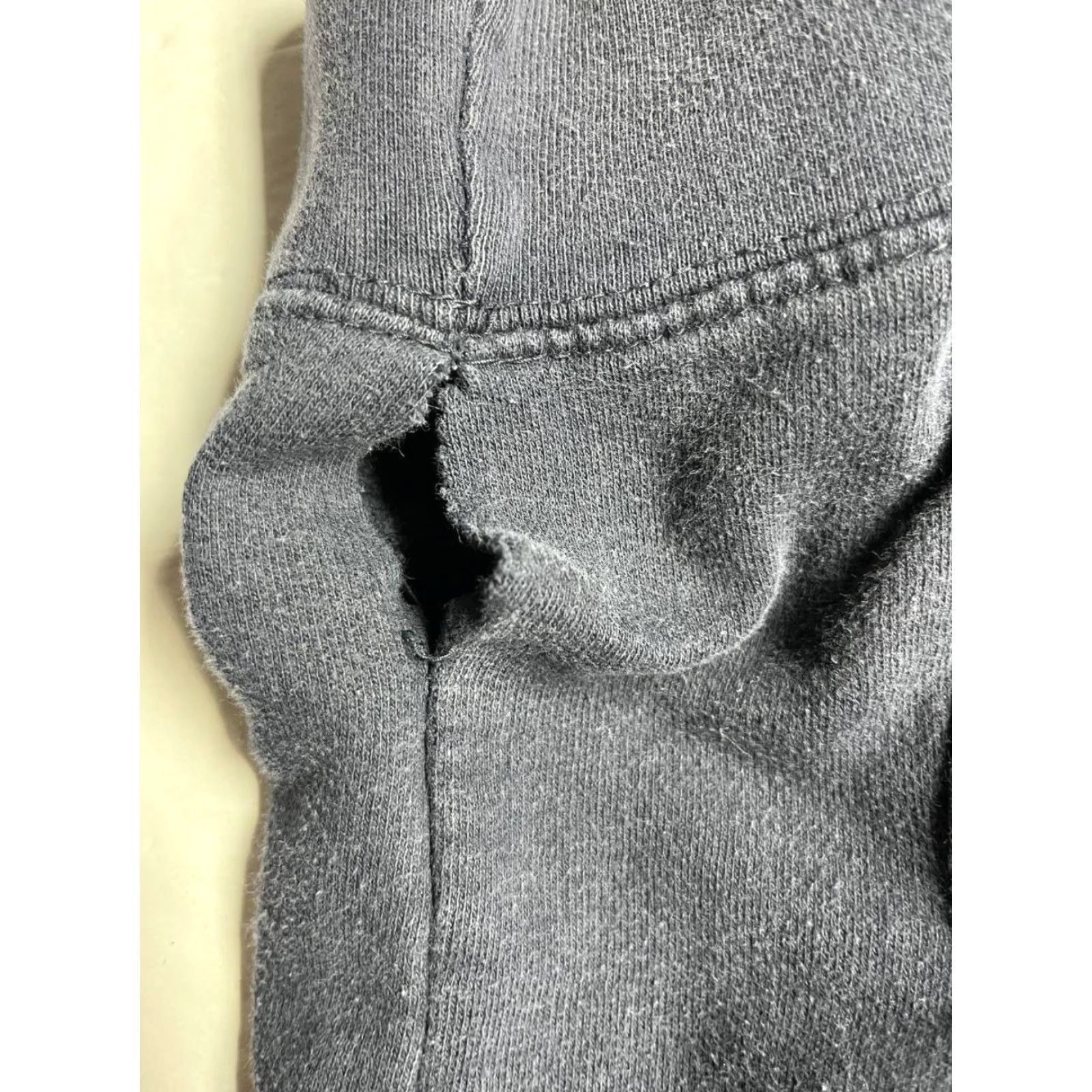 Vintage Salty Crew Hoodie Long Sleeve Chasing Tail Size M Blue Canvas Logo | Men | Regular Fit Size US M / EU 48-50 / 2 - 7 Thumbnail