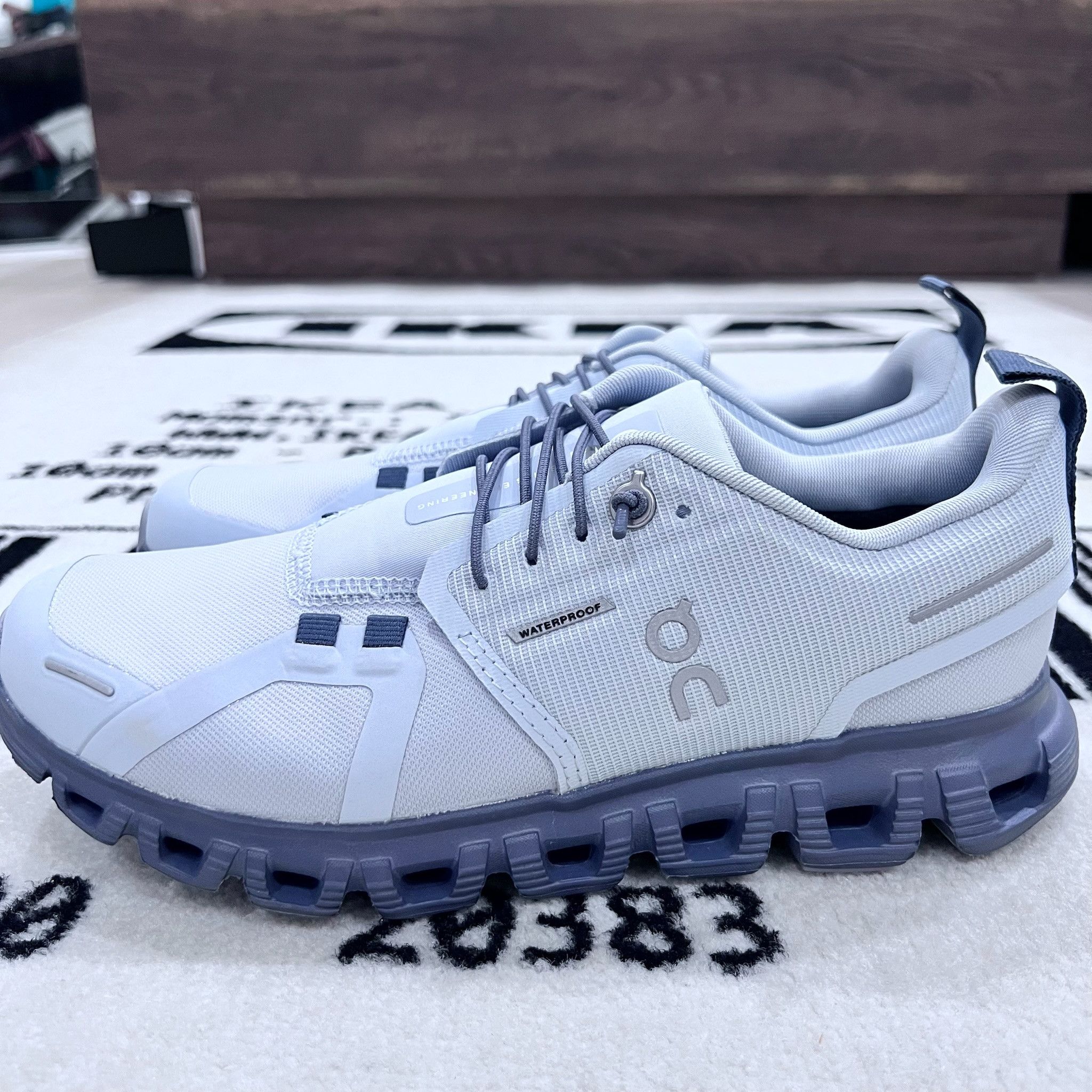 On Cloud Waterproof Women Running Shoes Heather Metal