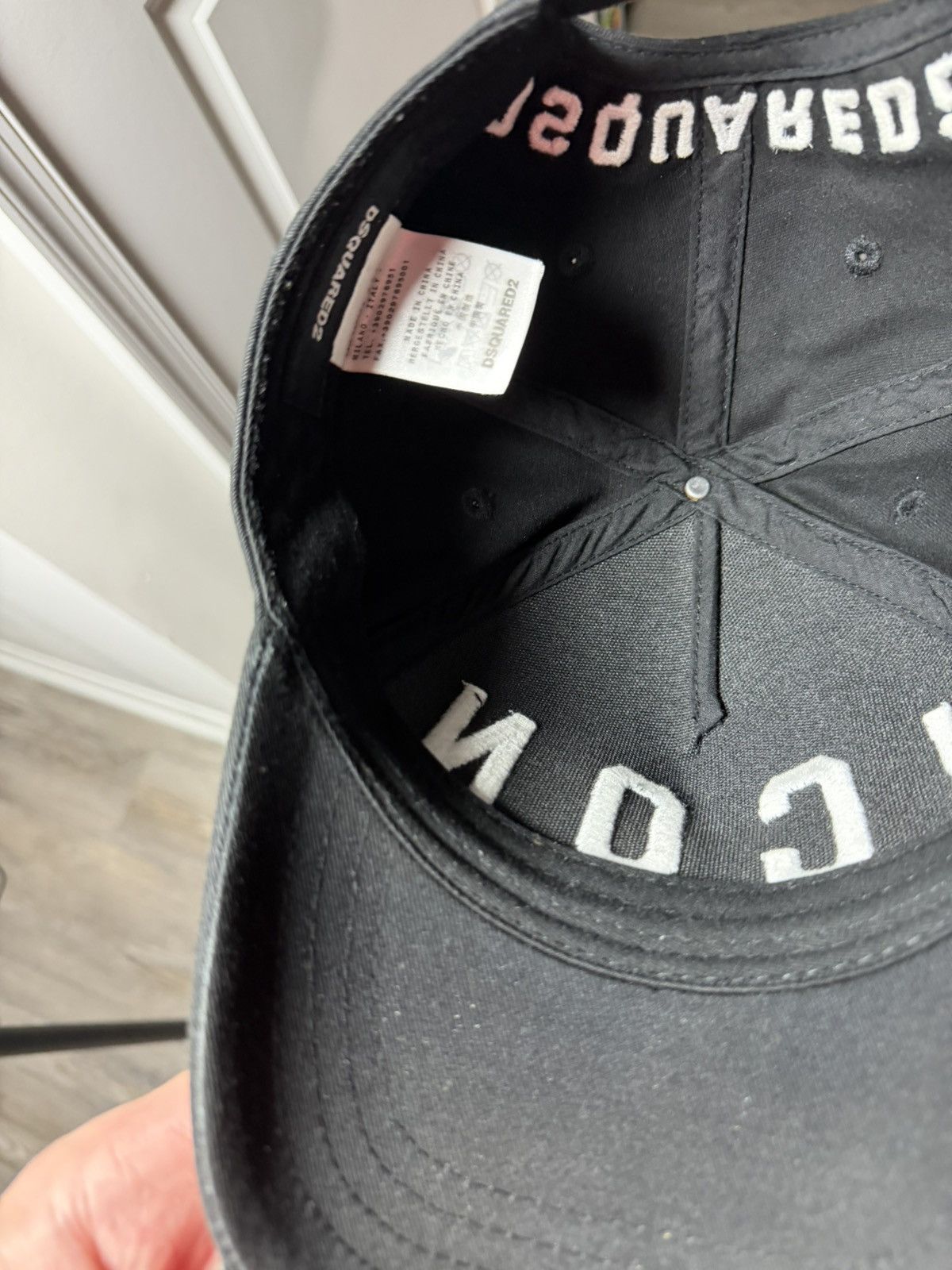 Dsquared2 DSquared2 Icon Hat — Great Condition Size 32 - 5 Thumbnail