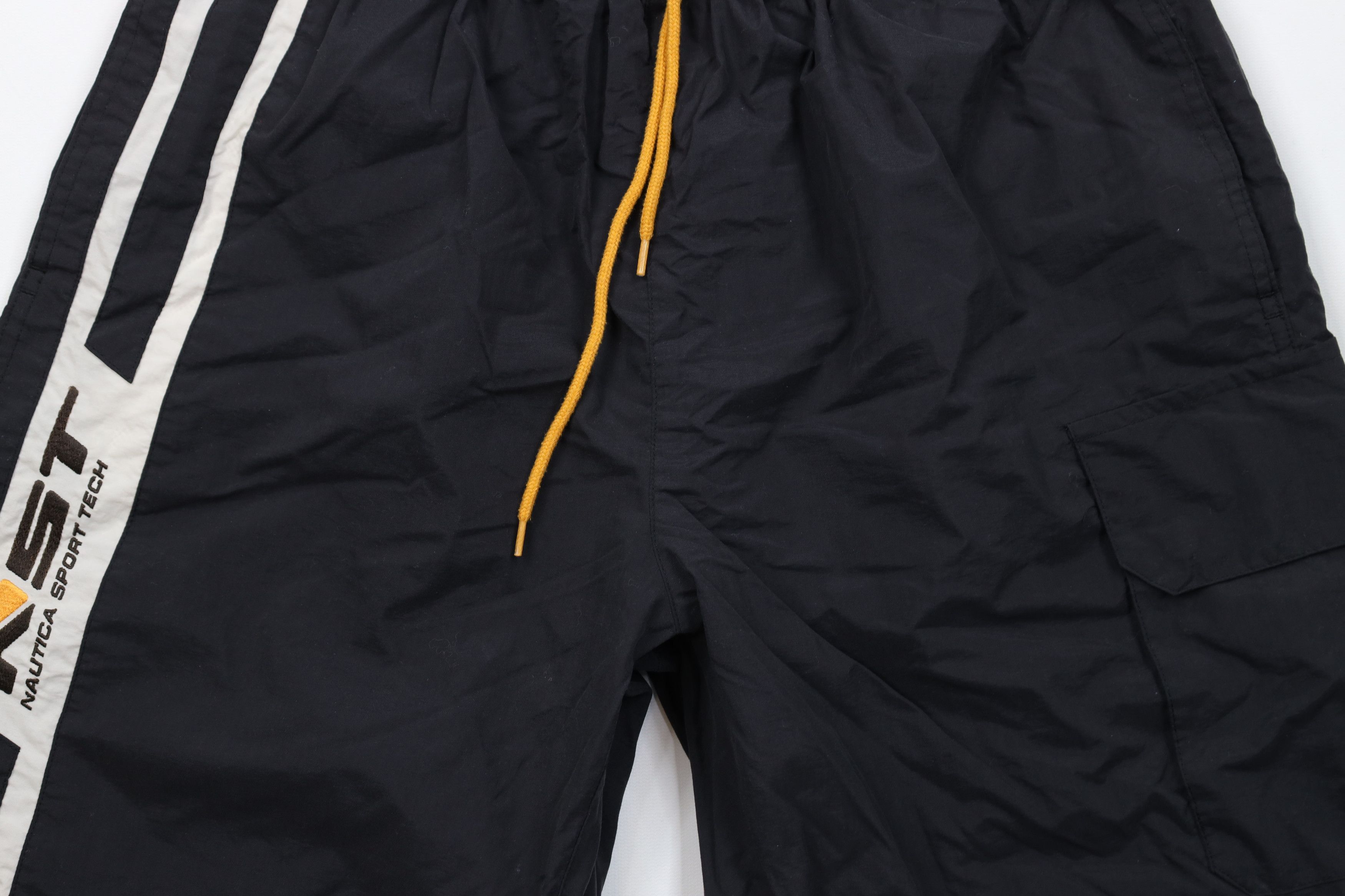 Nautica × Vintage Vintage 90s Nautica Sport Tech Spell Above Knee Shorts Black Size US 32 / EU 48 - 3 Thumbnail