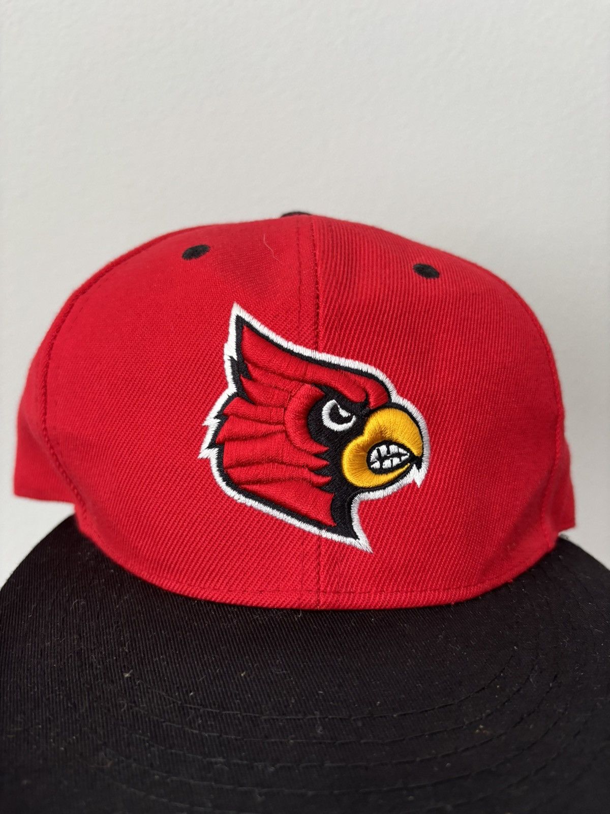 Vintage Vintage Louisville Cardinals Hat Size ONE SIZE - 2 Thumbnail
