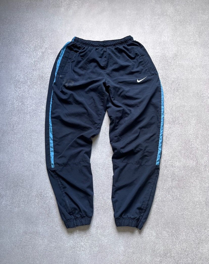 Nike × Vintage Vintage Nike Swoosh Baggy Nylon Trackpants Y2K XL Size US 36 / EU 52 - 2 Thumbnail