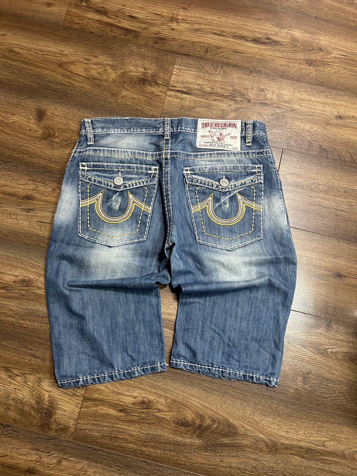 Japanese Brand × True Religion Vintage Y2K True Religion wide leg distressed shorts Size US 36 / EU 52 - 1 Thumbnail