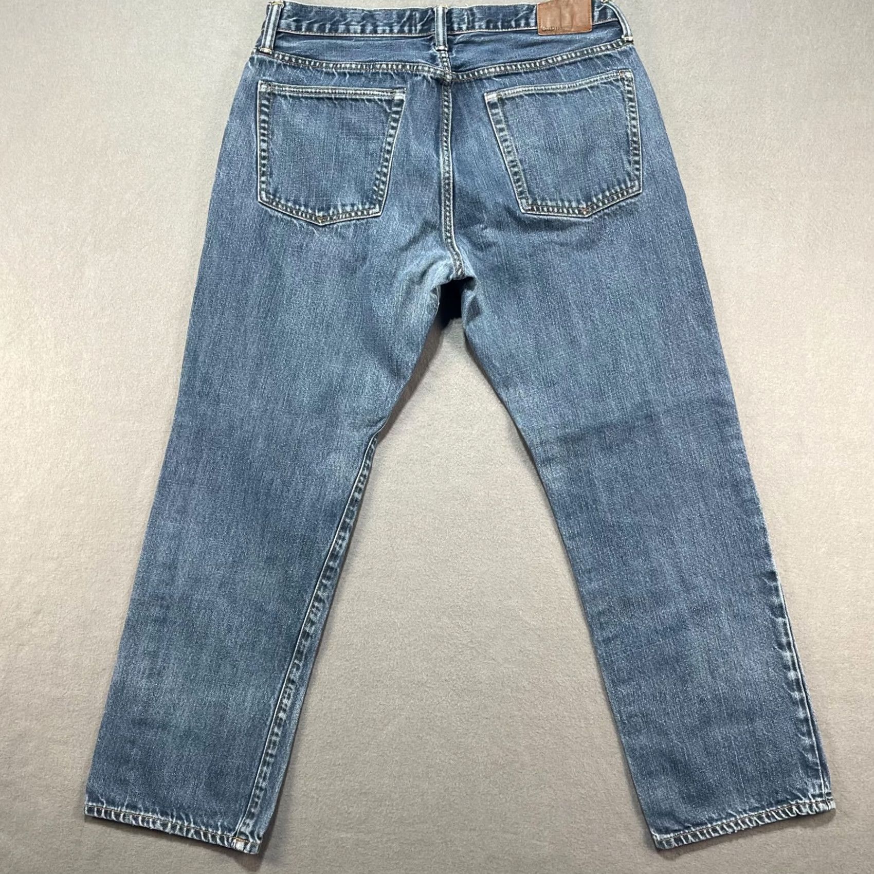 Gap Gap 1969 Mens Jeans Straight 34x30 Medium Wash 100% Cotton Denim Blue 5-Pocket Regular Fit USA 90s Vintage Style ShirtS? Size US 34 / EU 50 - 2 Thumbnail