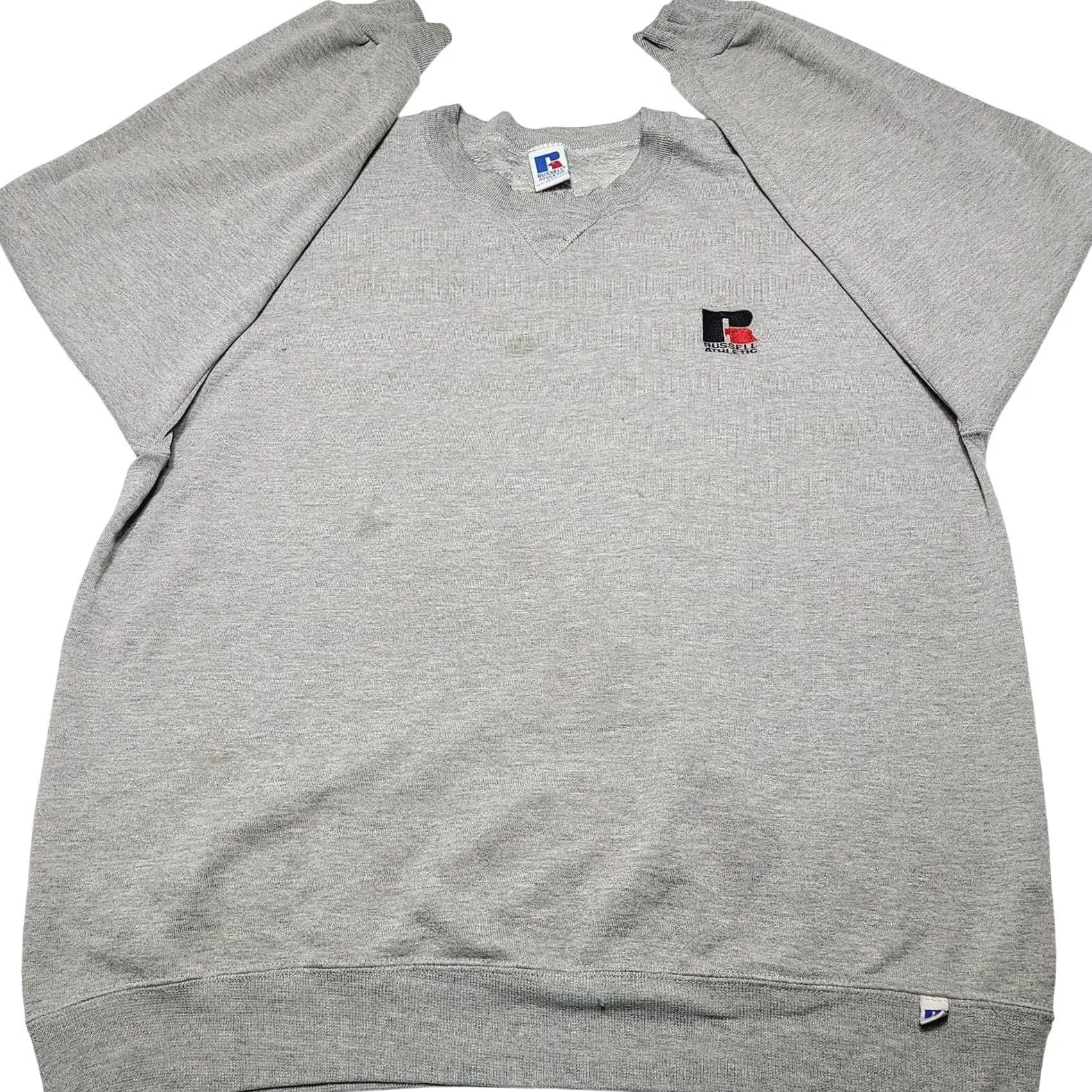 Russell Athletic VINTAGE Russell Athletic Sweatshirt Men 2XL Grey Crewneck Made In USA Sweatshirt Regular Crew Neck Mens USA 90s Logo Embroidered Distressed Used Size US XXL / EU 58 / 5 - 2 Thumbnail