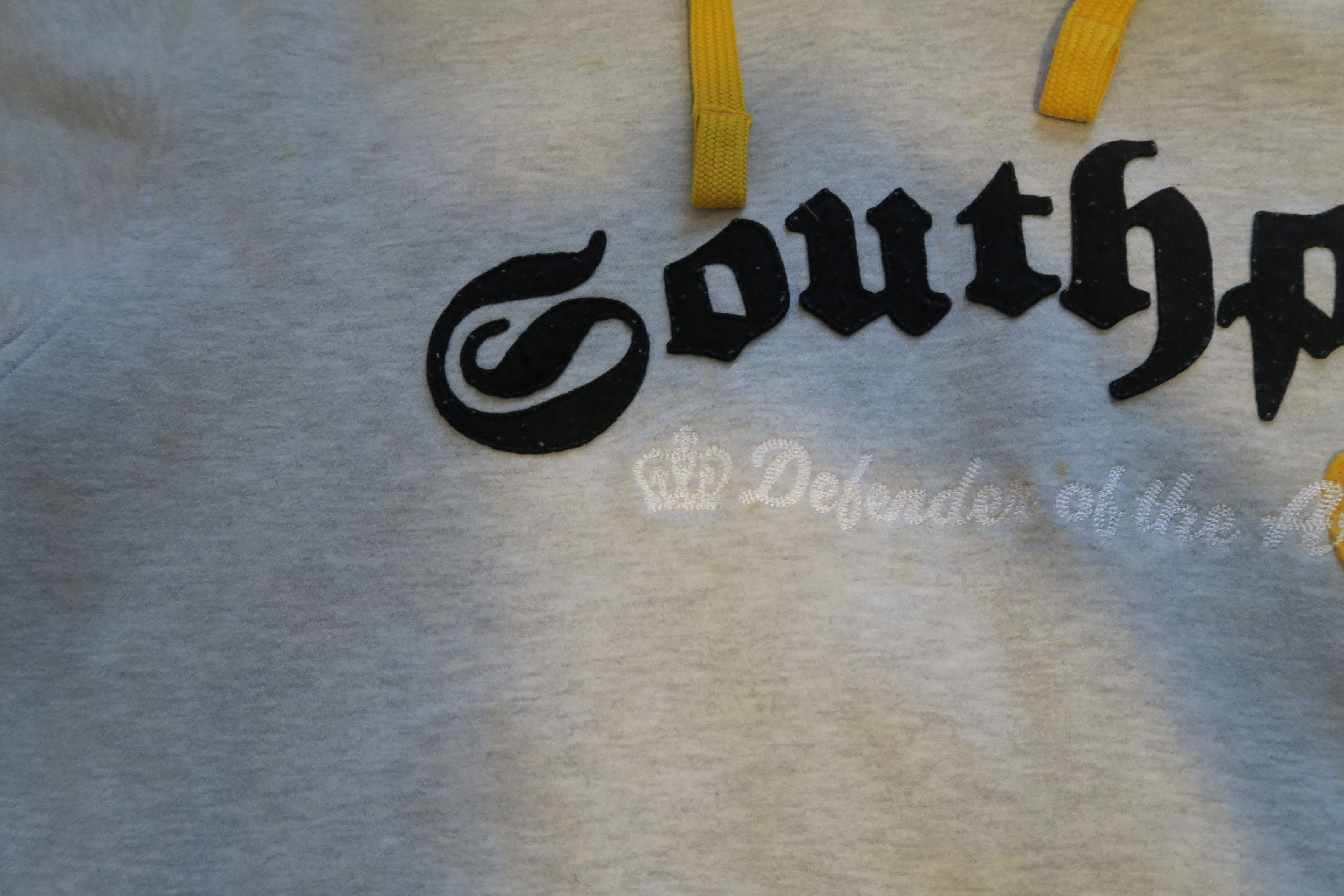 Southpole × Vintage VTG Y2K South Pole Defender Arts Old English Hoodie (Read) Size US XL / EU 56 / 4 - 4 Thumbnail