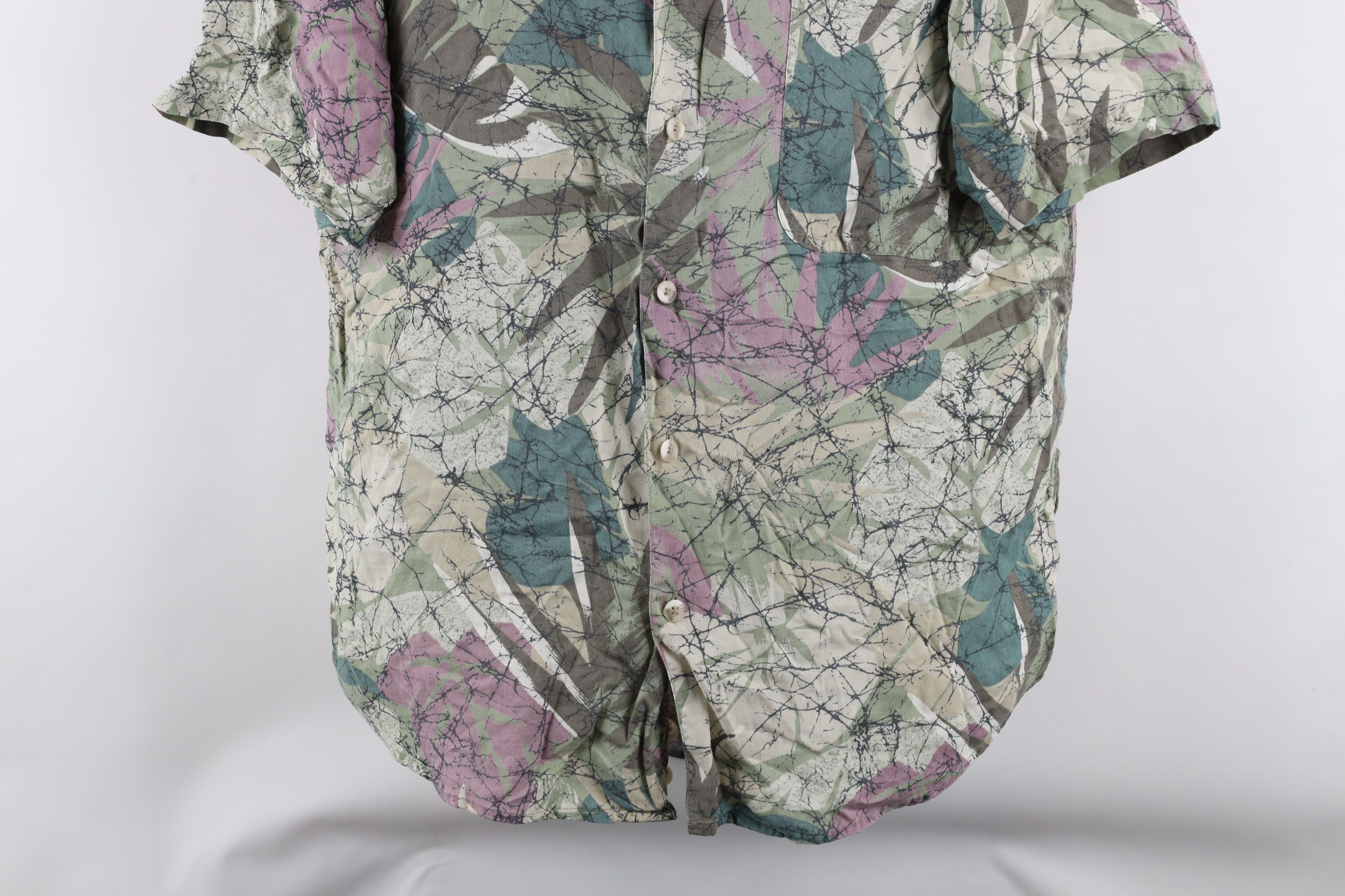 Vintage Vintage 90s Streetwear Abstract Flower Hawaiian Button Shirt Size US M / EU 48-50 / 2 - 3 Thumbnail