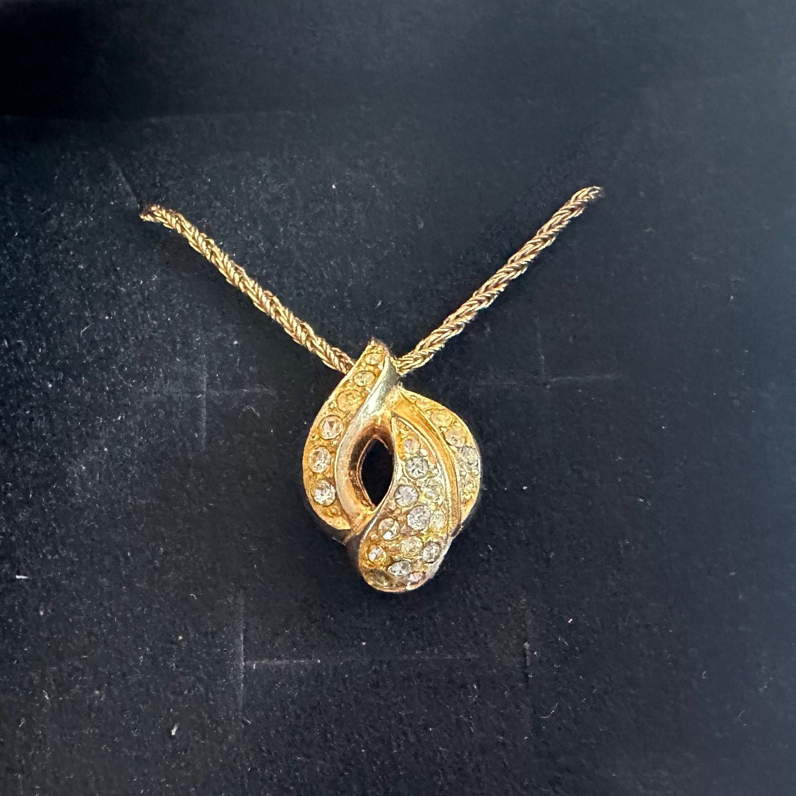 Dior Christian Dior Rhinestone Gold Plate Necklace 16" Size ONE SIZE - 11 Thumbnail