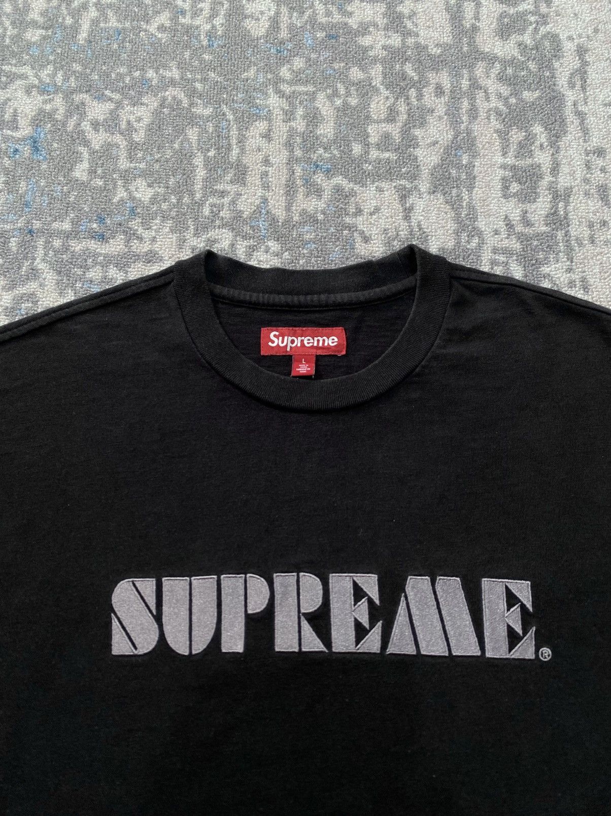 Supreme Supreme tee Size US L / EU 52-54 / 3 - 2 Thumbnail