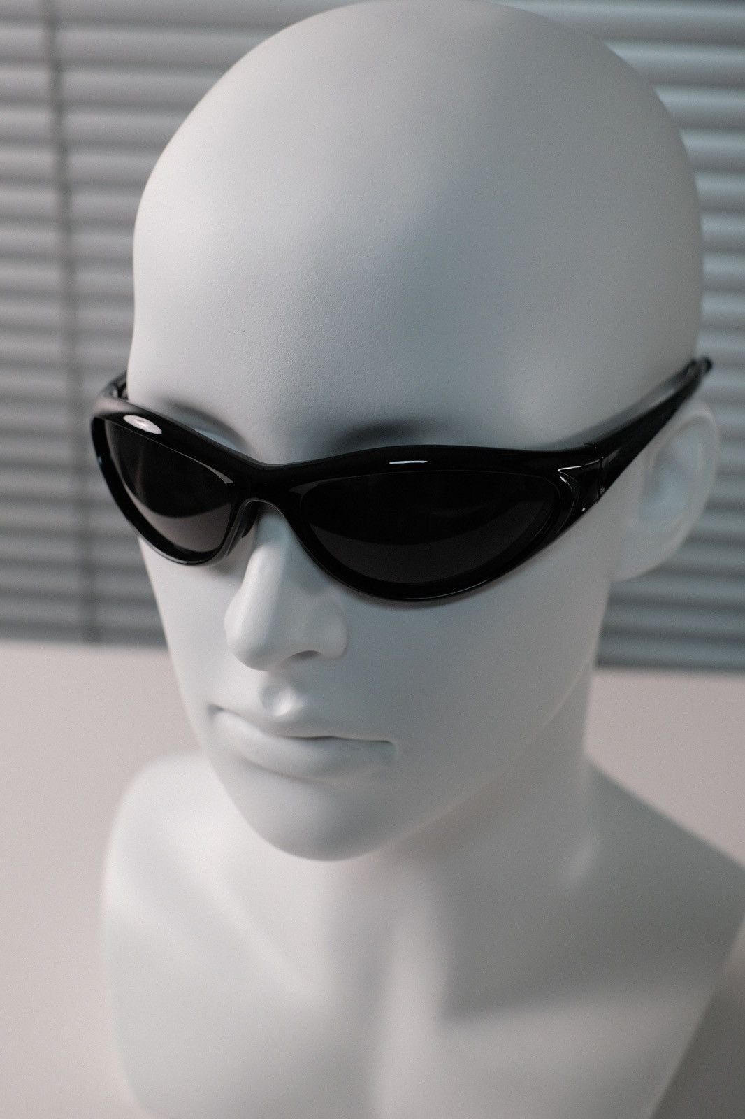 Japanese Brand Vtg Y2k Avant Garde Futuristic Sunglasses Black Unisex OS Size ONE SIZE - 5 Thumbnail