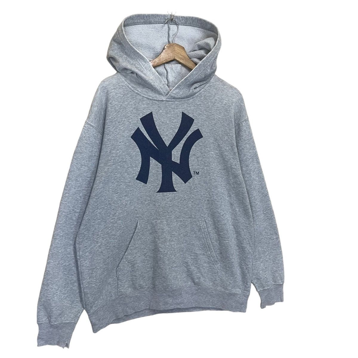 Vintage 90s New York Yankees Big Logo Pullover Hoodie