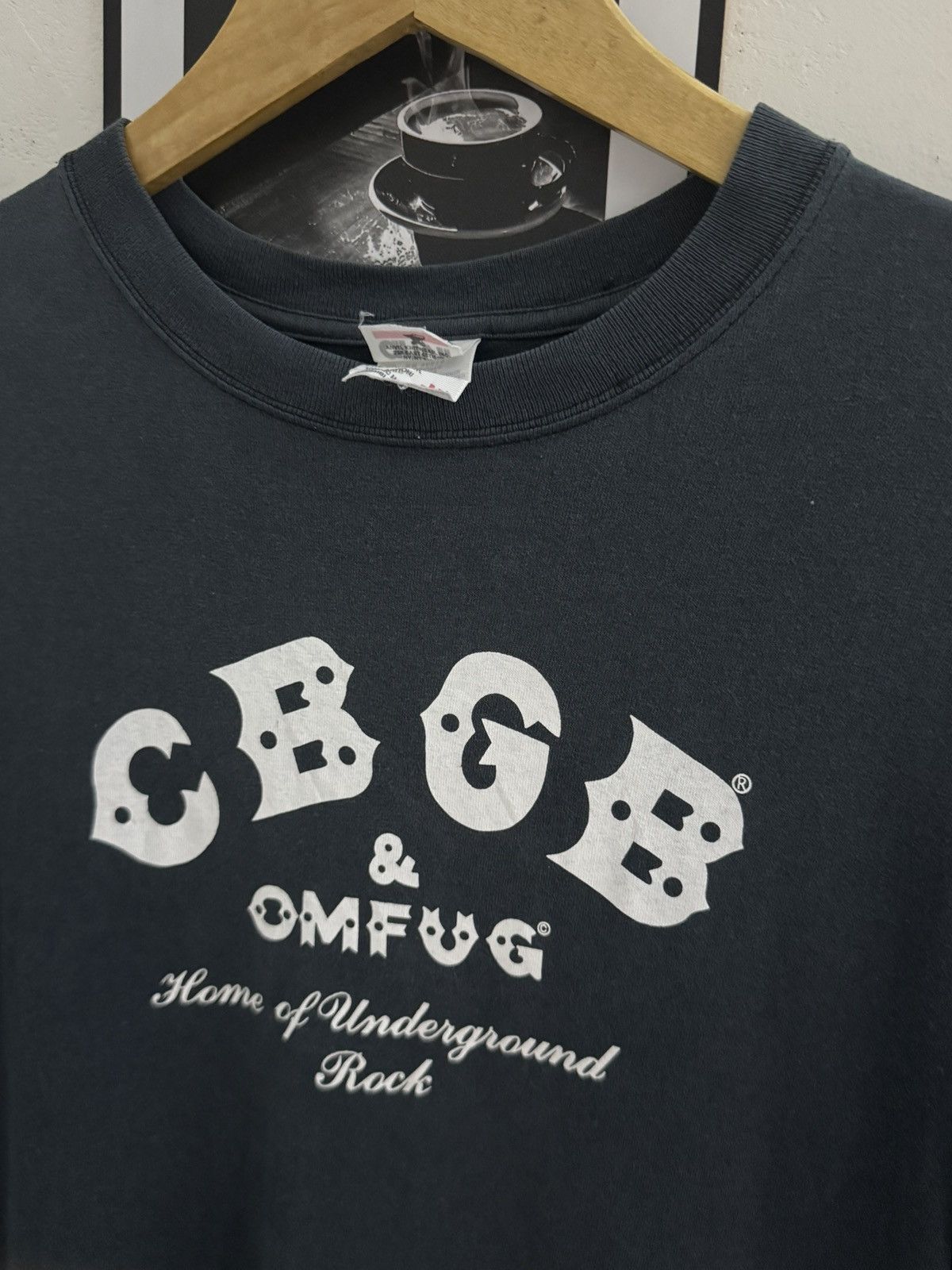 Vintage THRASHED DISTRESSED CBGB & OMFUG TSHIRT Size US M / EU 48-50 / 2 - 4 Thumbnail