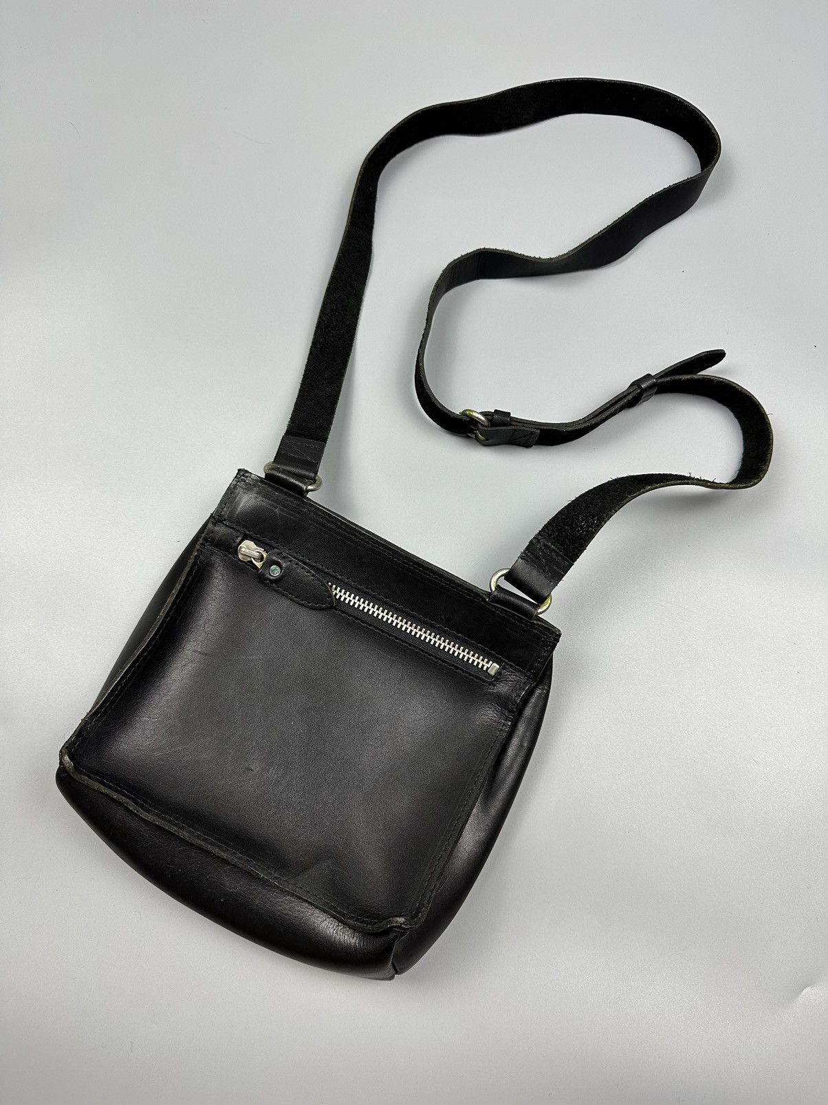 Yohji Yamamoto Vintage Yohji Yamamoto Y’saccs Sling/Shoulder Bag Size ONE SIZE - 2 Thumbnail
