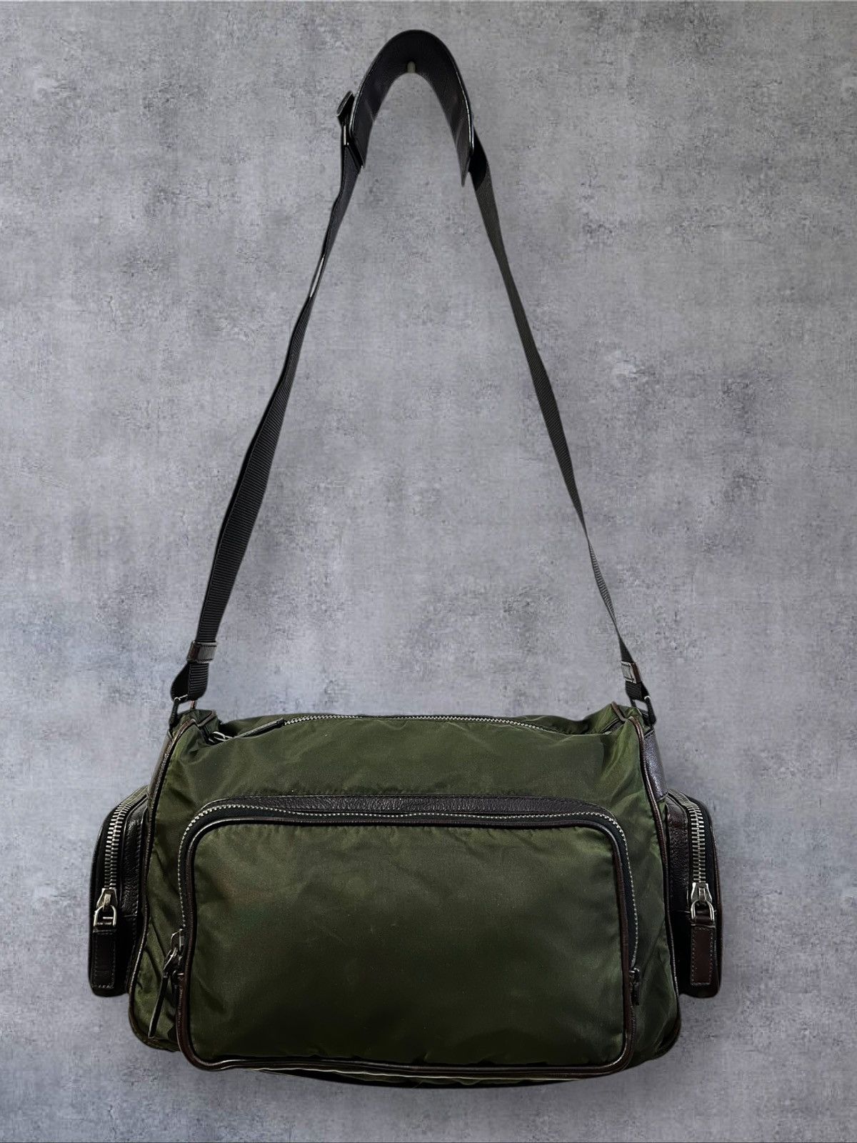 Other Prada Tessuto Nylon Green Messenger Bag Size ONE SIZE - 1 Thumbnail