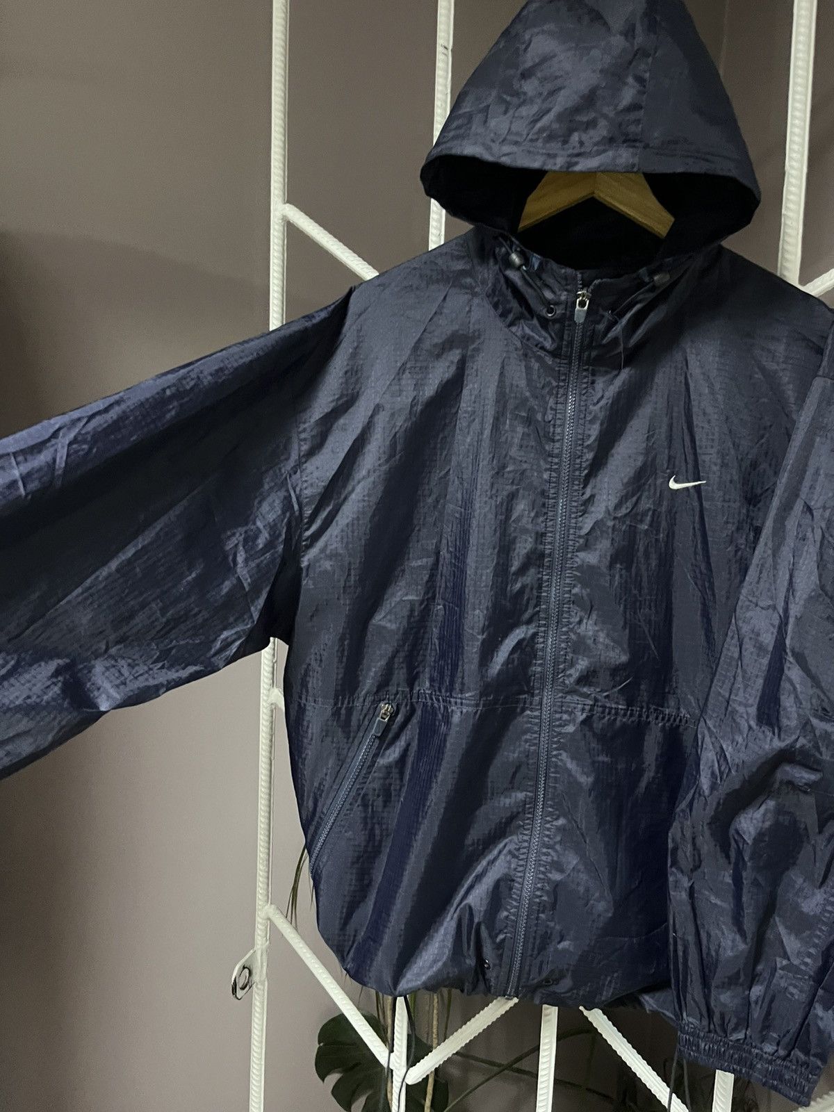 Nike Vintage Nike Nylon Y2K Oversized Jacket Size US L / EU 52-54 / 3 - 4 Thumbnail