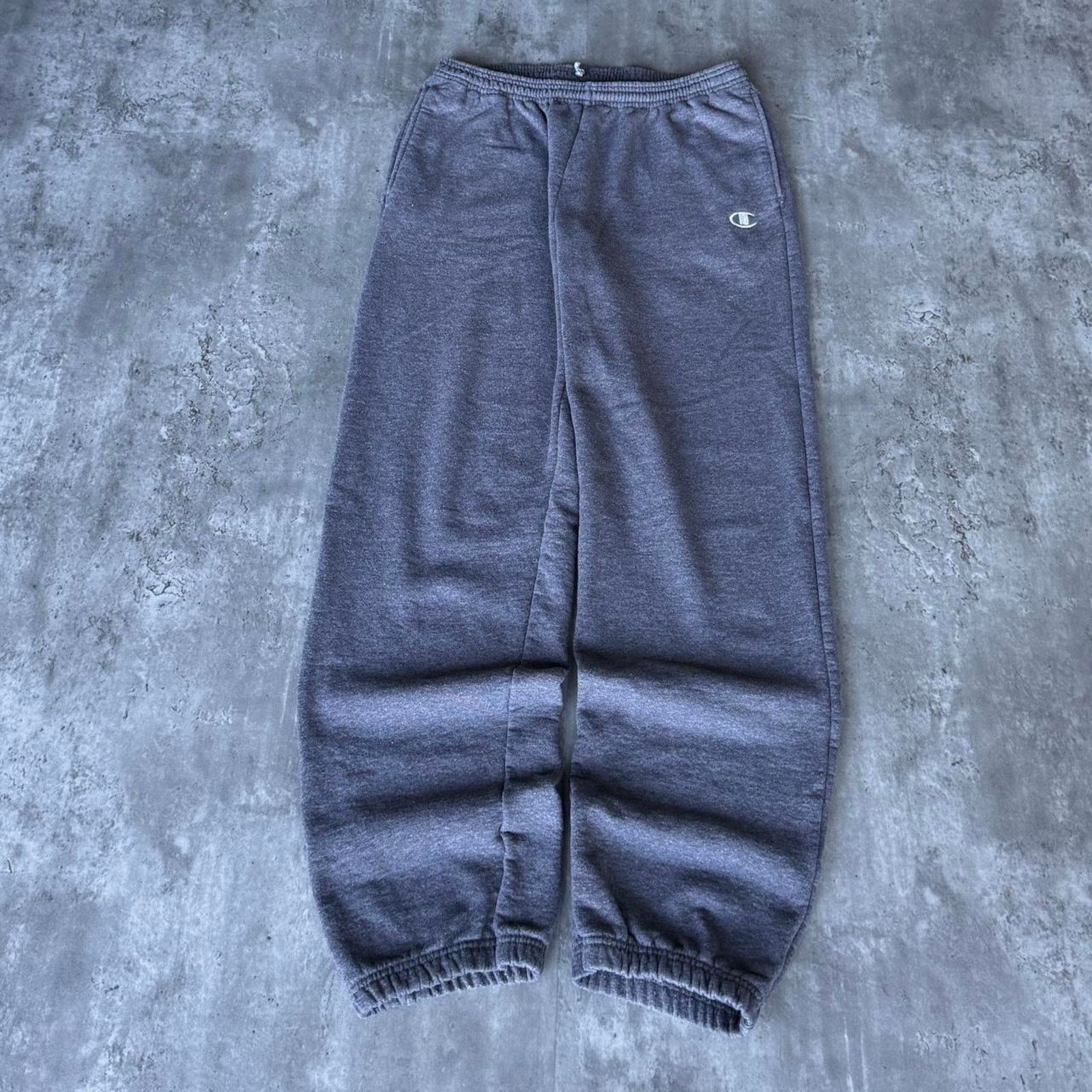 Champion × Vintage Vintage Y2K Champion Baggy Grey Technical Opium Sweatpants Size US 34 / EU 50 - 1 Thumbnail