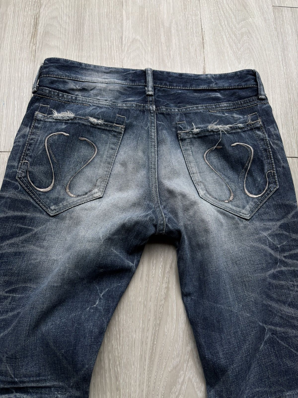CIVARIZE Civarize distressed flare jeans Size US 27 - 7 Thumbnail