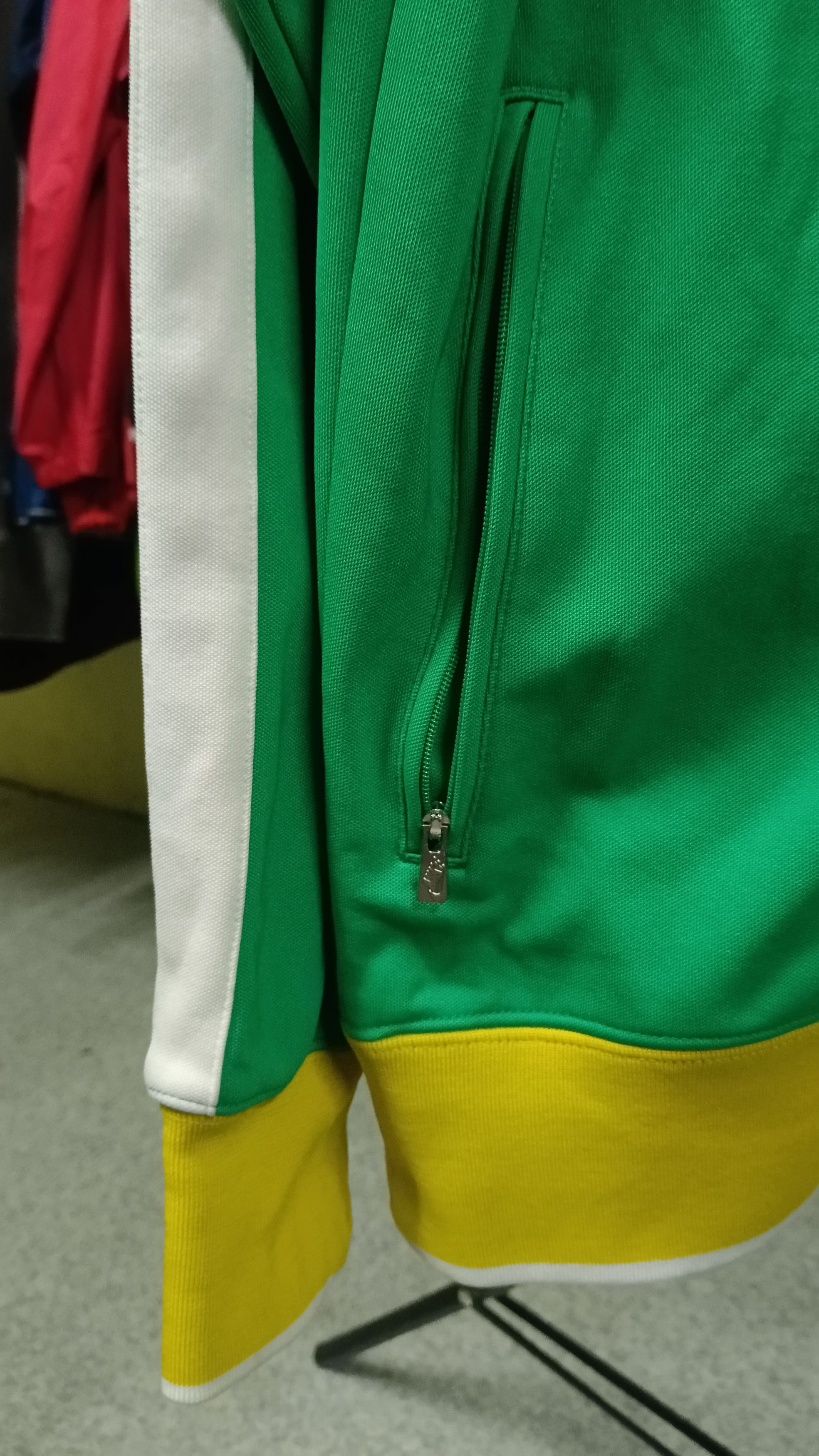 Nike Rare Nike Track Top Sweater Size US L / EU 52-54 / 3 - 4 Thumbnail
