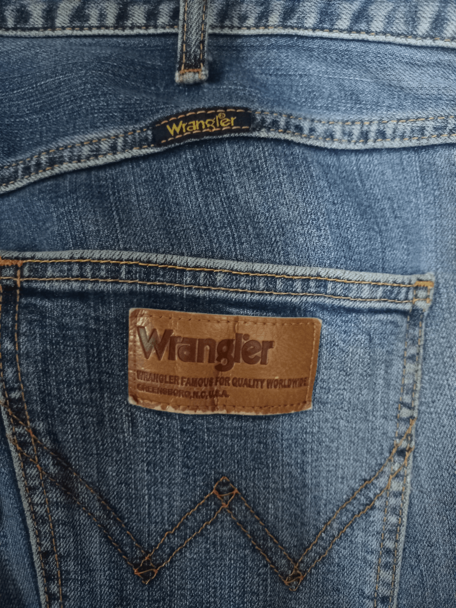 Wrangler SALES 🔥 Vintage Wrangler Blue Wash Distressed Denim Jeans Size US 35 - 8 Thumbnail