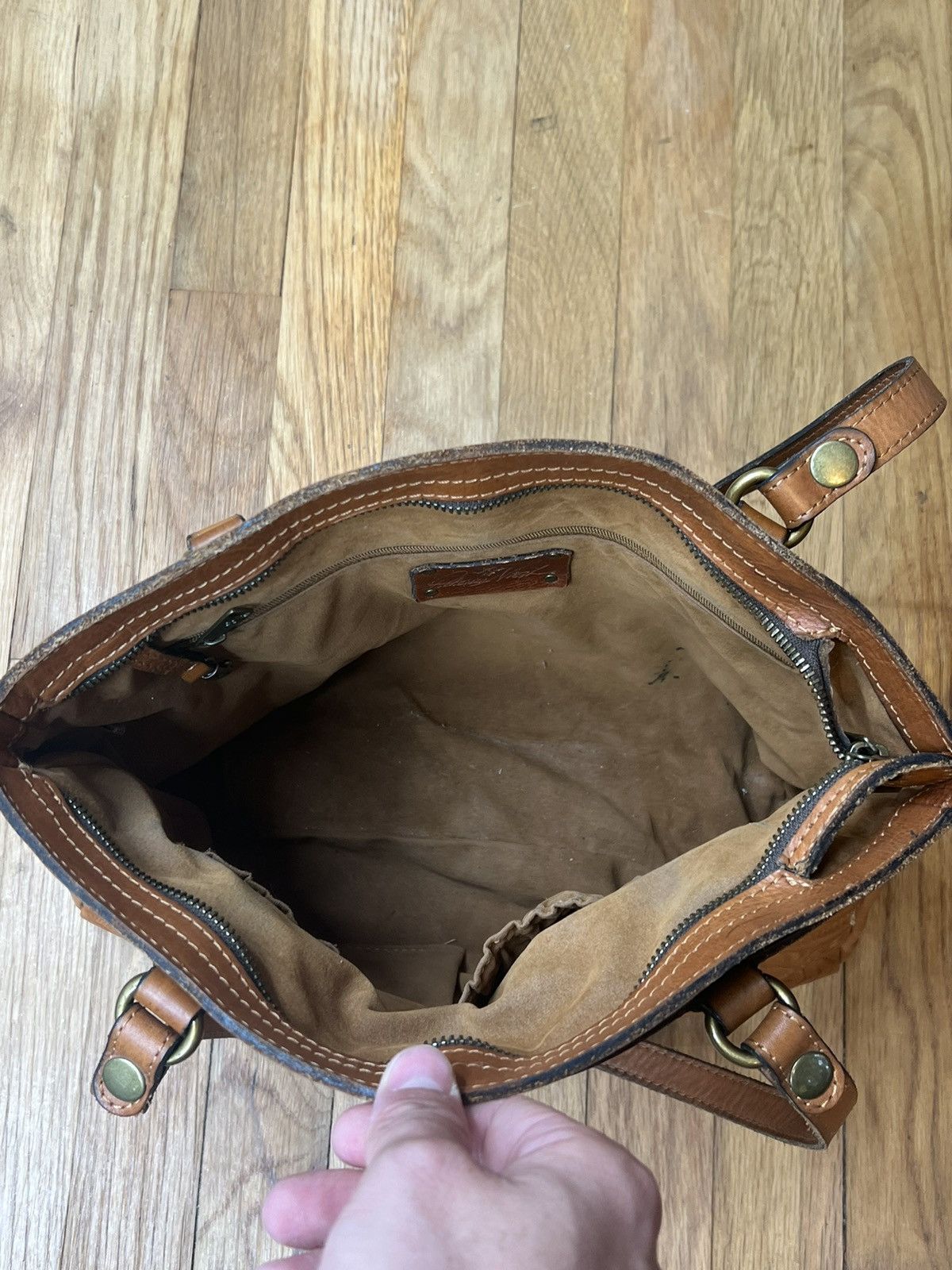 Patricia Nash Patricia Nash Tooled Floral Florence Leather Tote P53207 Size ONE SIZE - 5 Thumbnail