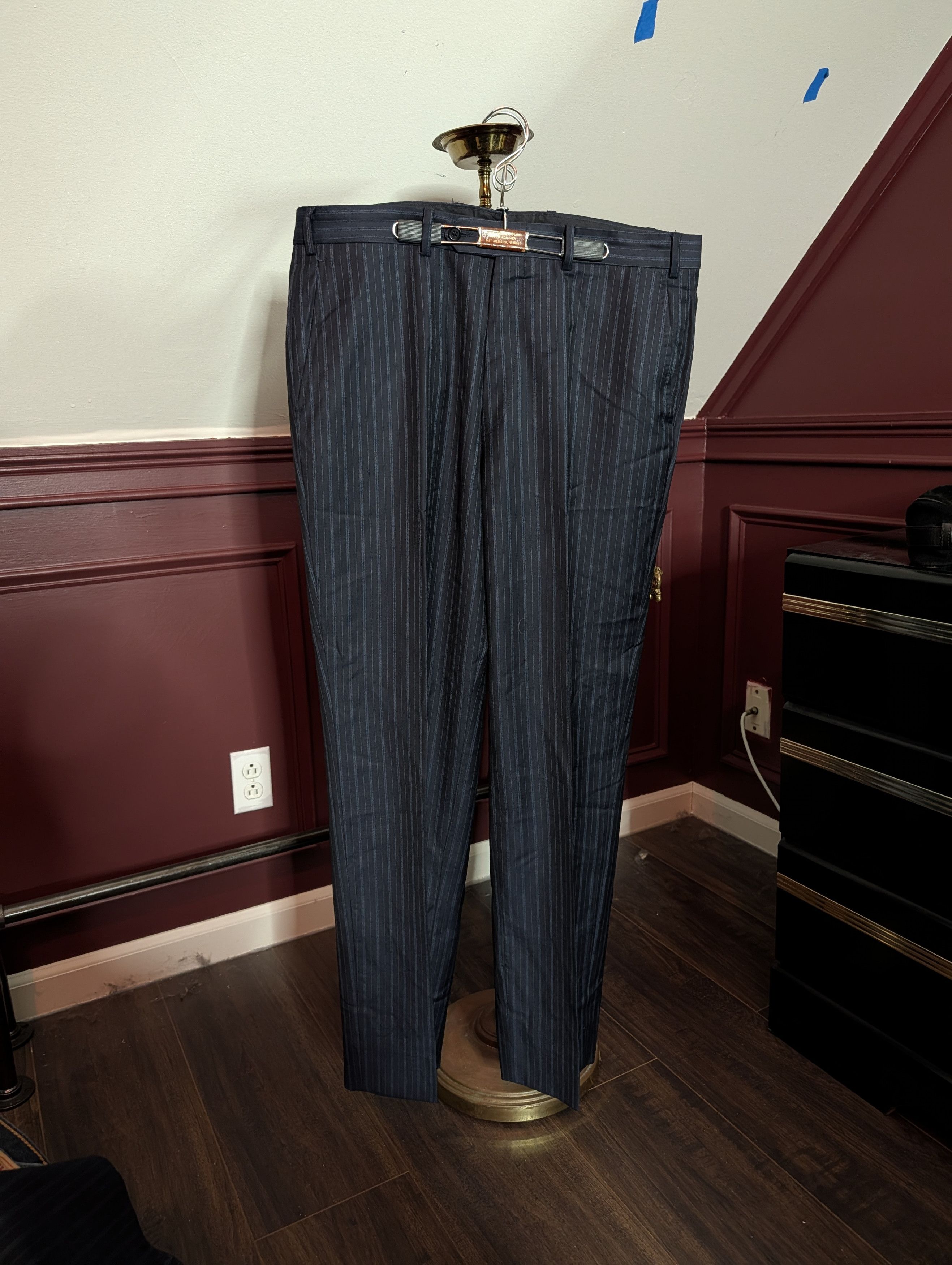 Piattelli Angelico Super 140s wool navy pinstriped Barney's suit Size 42L - 4 Thumbnail