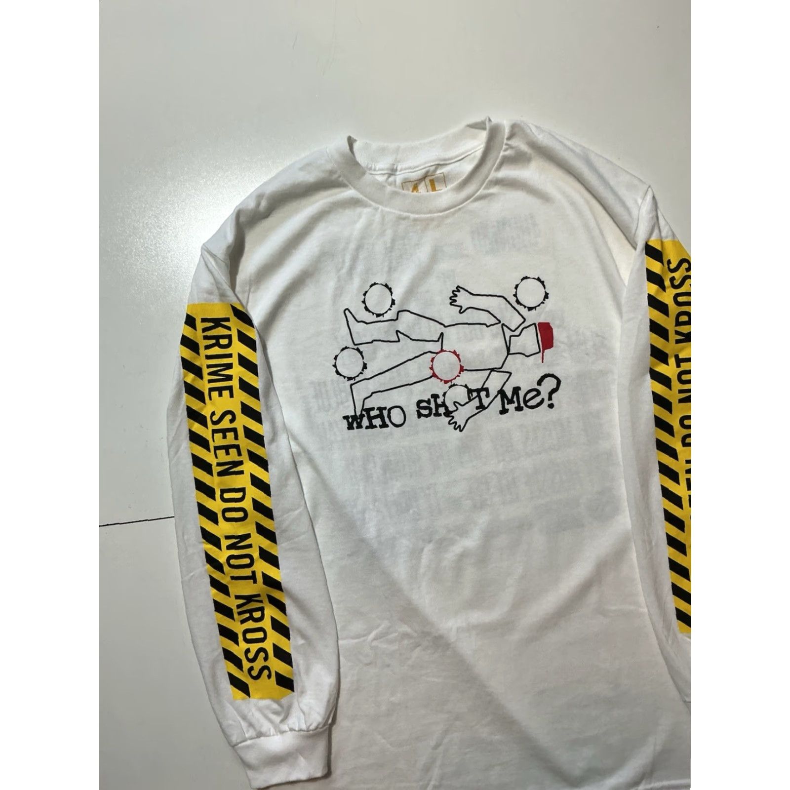 Vintage VINTAGE 4 Hunnid YG Still Brazy Who Shot Me Album Krime Seen Do Not Kross White L/S T-Shirt LG Mens Tee Regular Size L White Graphic shirt Size US L / EU 52-54 / 3 - 3 Thumbnail