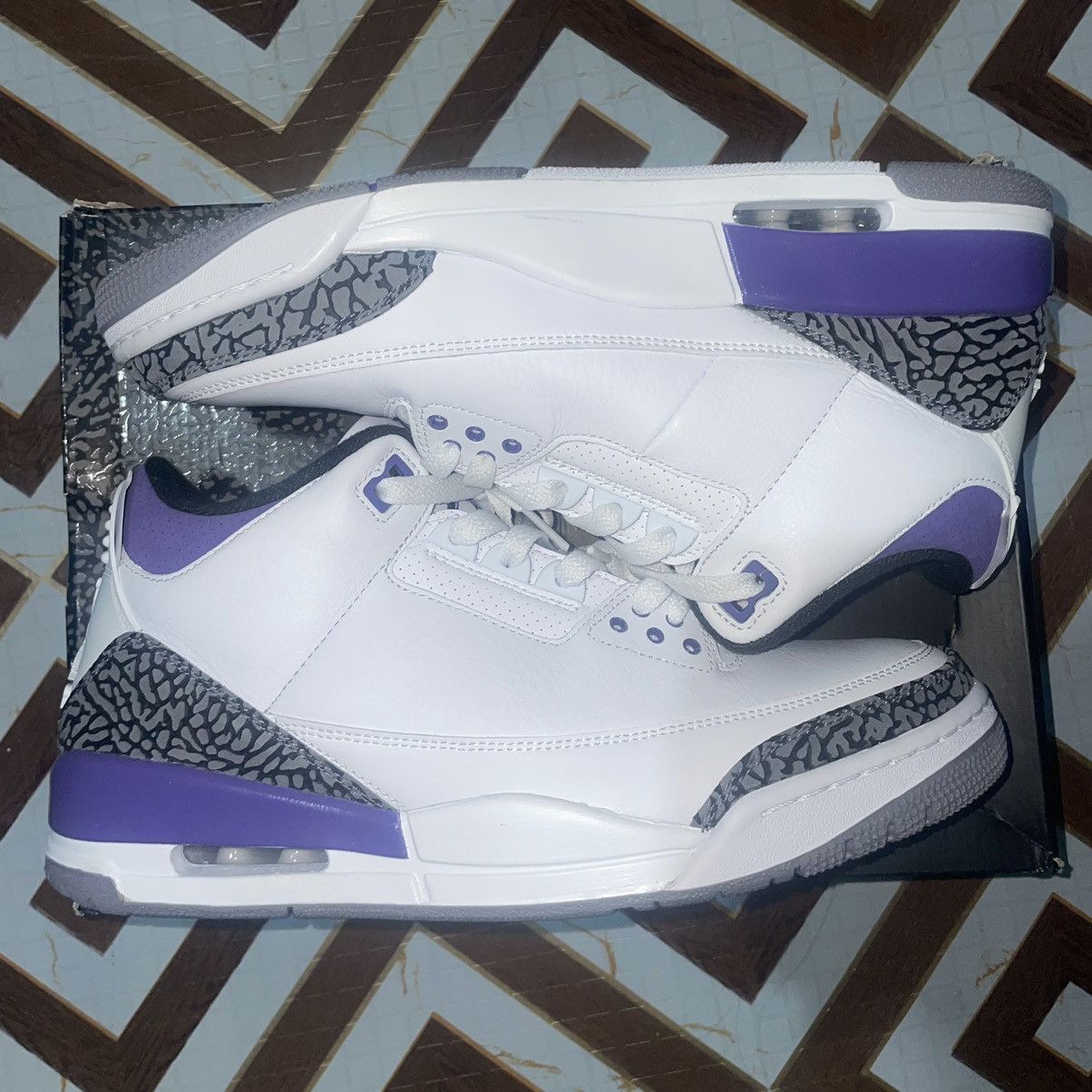 Jordan Brand Air Jordan 3- Dark Iris Size US 10.5 / EU 43-44 - 2 Thumbnail