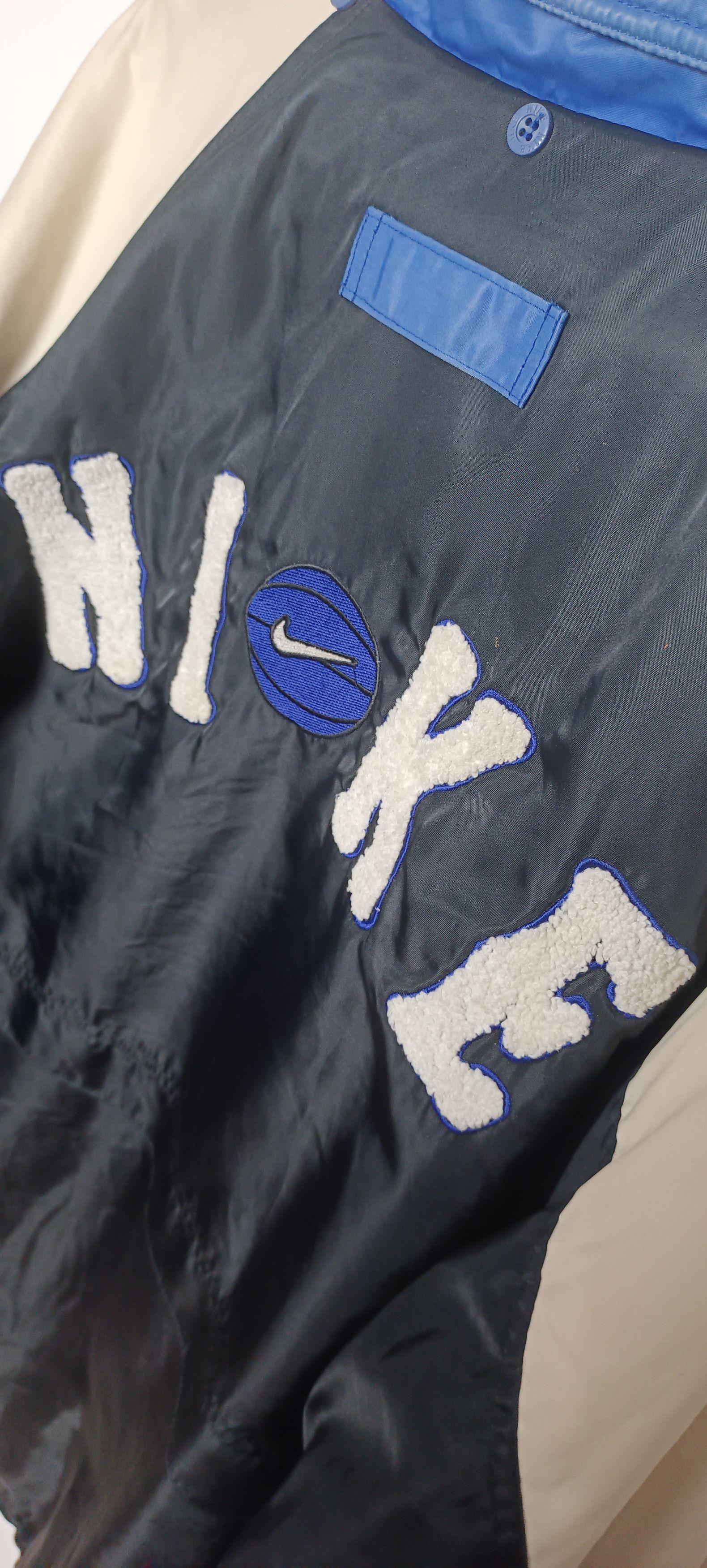 Nike VINTAGE 90s 🔥🔥Nike Basketball Embroidered Center Logo Size US XXL / EU 58 / 5 - 8 Thumbnail