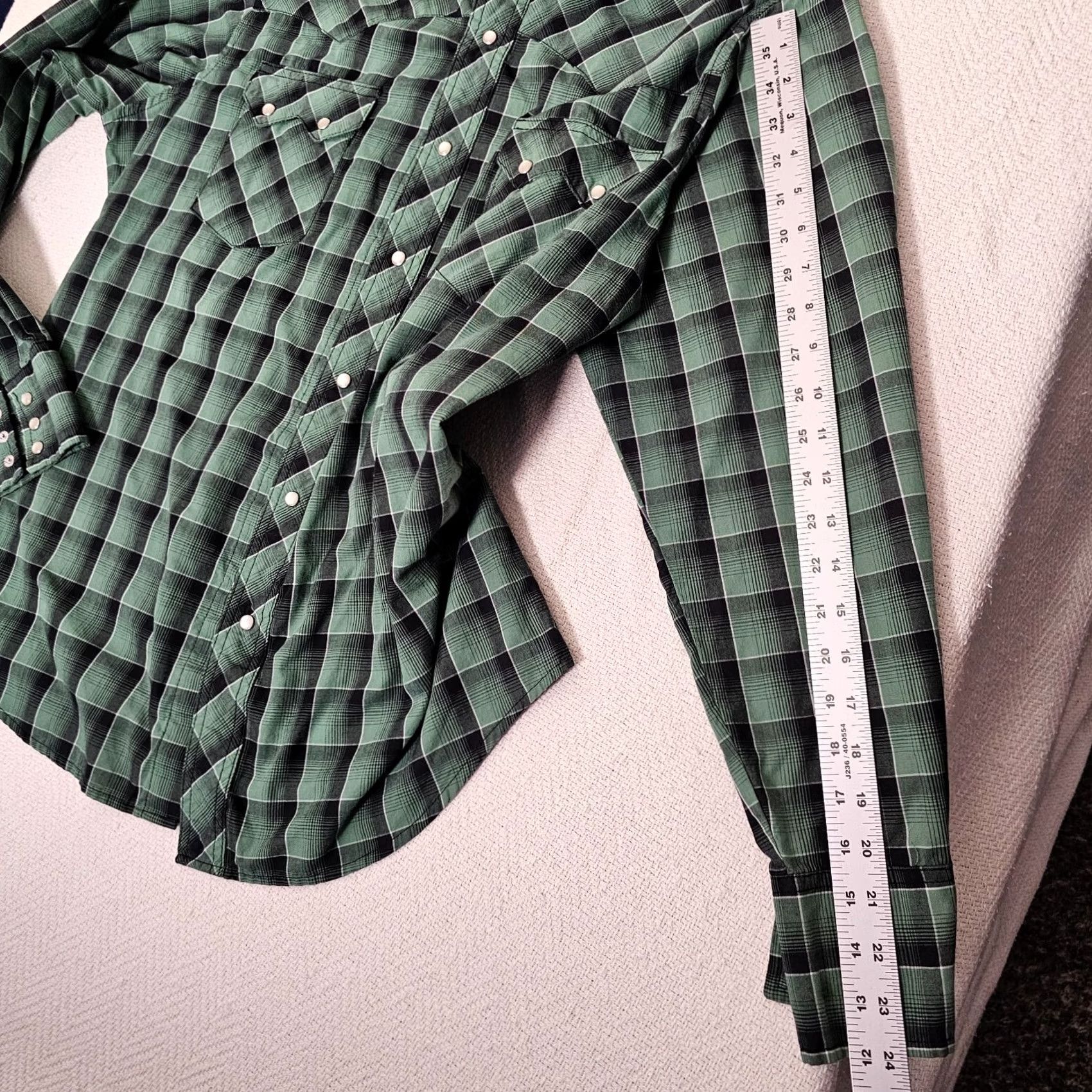 Wrangler VINTAGE Wrangler Western Shirt Mens L Green Plaid Snap Size US L / EU 52-54 / 3 - 7 Thumbnail