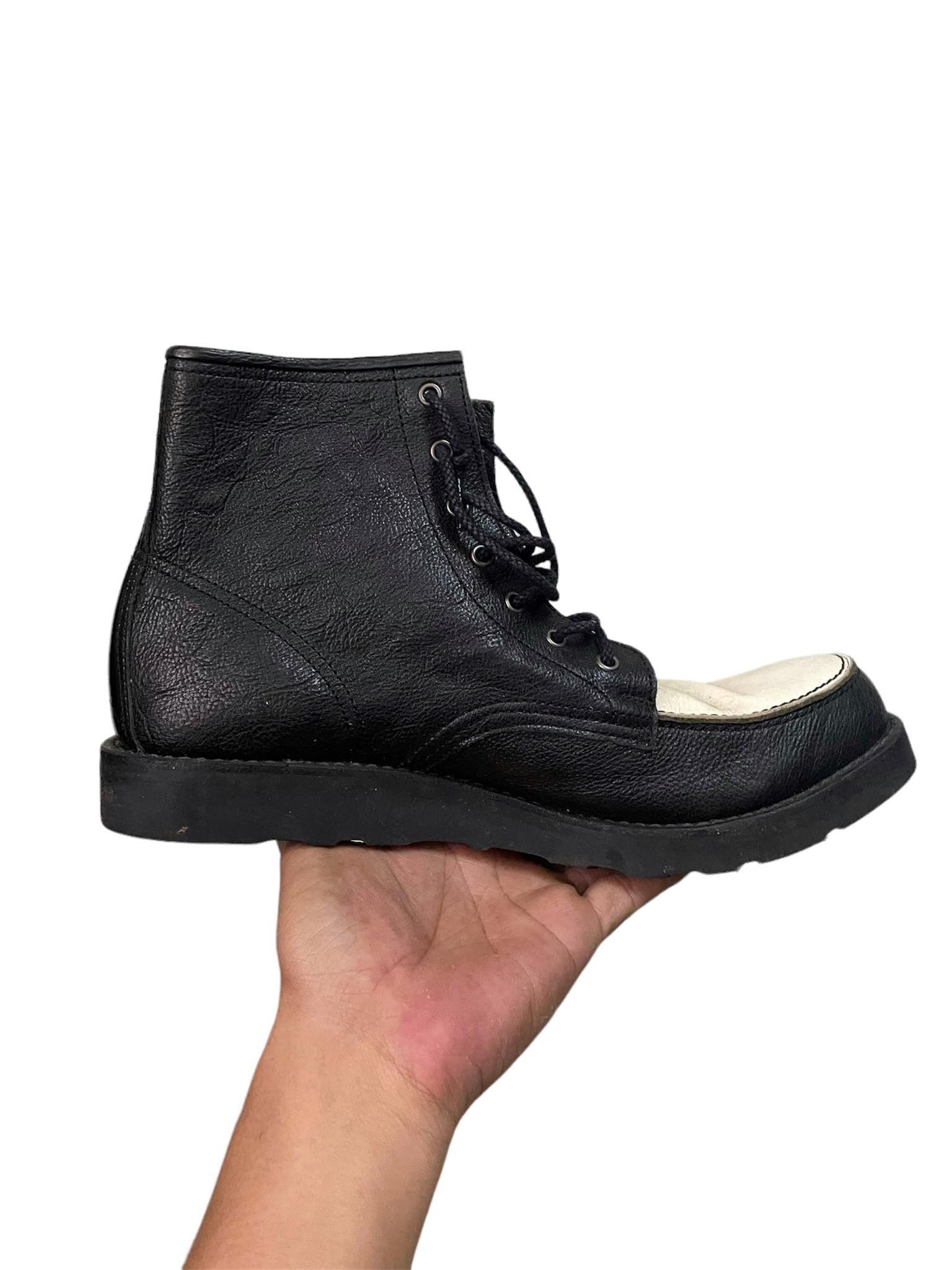 Japanese Brand QNINE(9) two tones color boot VIBRAM sole Size US 10 / EU 43 - 9 Thumbnail