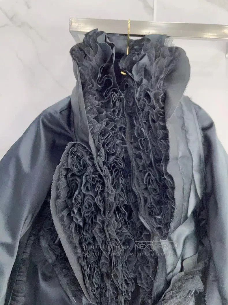 Comme des Garcons Comme Des Garcons Lace Flower Cotton Cape Size S / US 4 / IT 40 - 8 Thumbnail