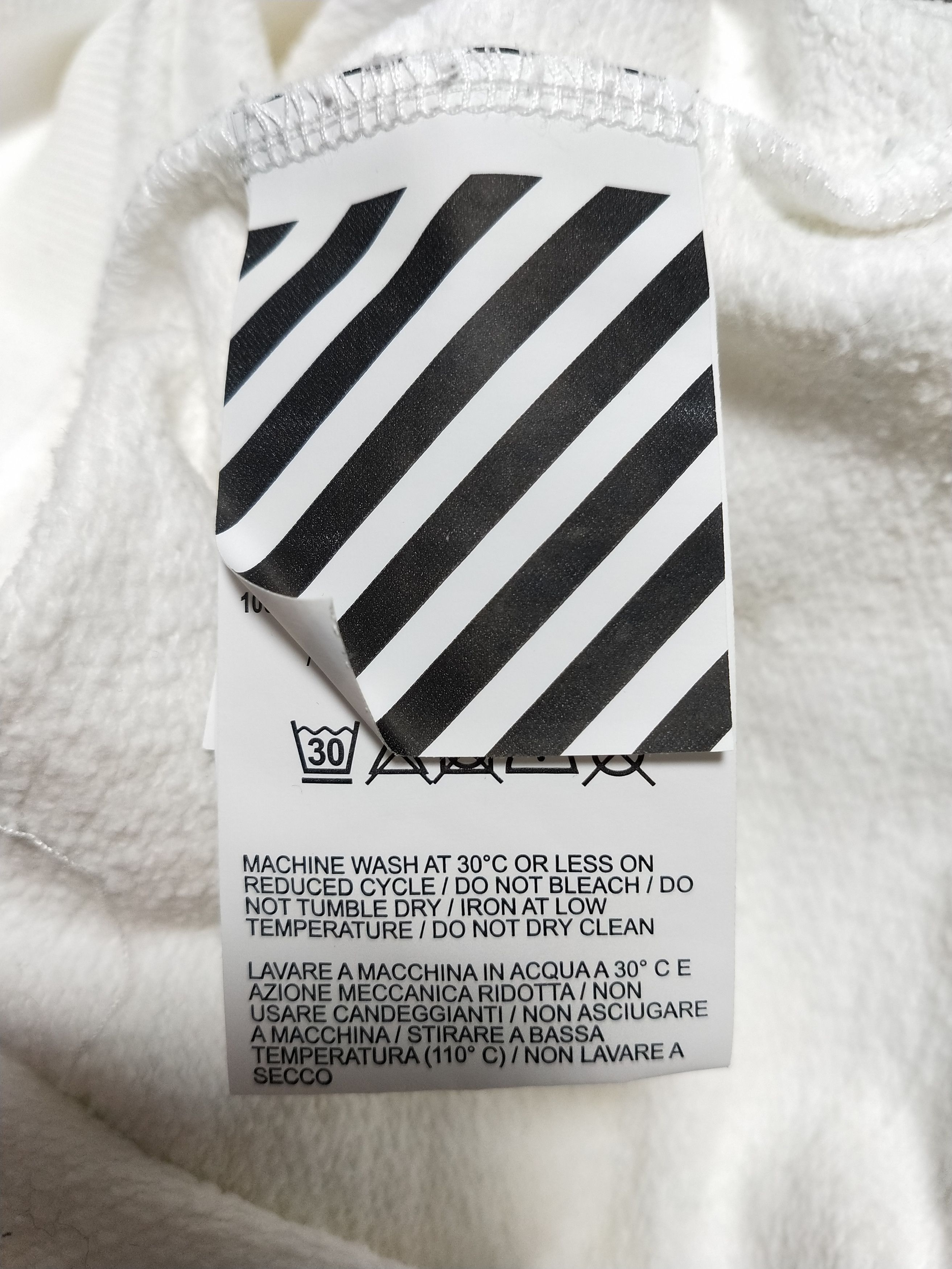 Off-White Acrylic Arrow Sweatshirt Size US M / EU 48-50 / 2 - 6 Thumbnail