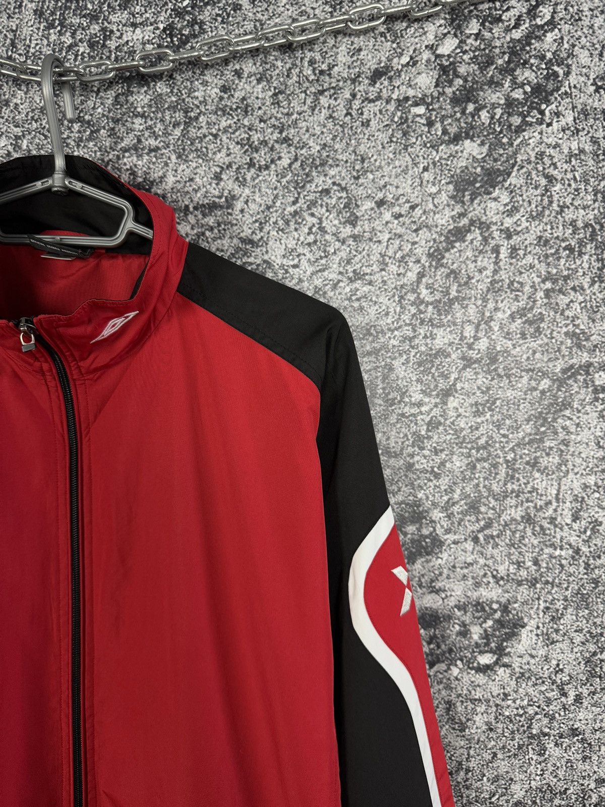 Umbro Umbro Full Zip Track Jacket Vintage Official Product Size M Size US M / EU 48-50 / 2 - 2 Thumbnail