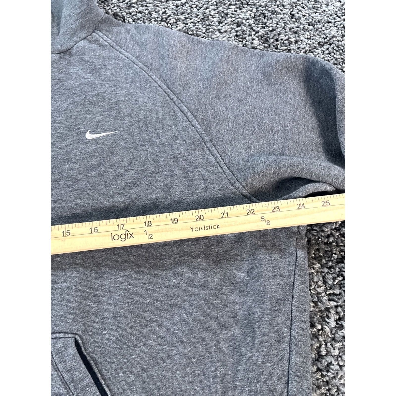 Nike VINTAGE Nike Hoodie Mens L Gray Check Fleece Swoosh 90s Grunge Pullover Theme Mens Size US L / EU 52-54 / 3 - 3 Thumbnail