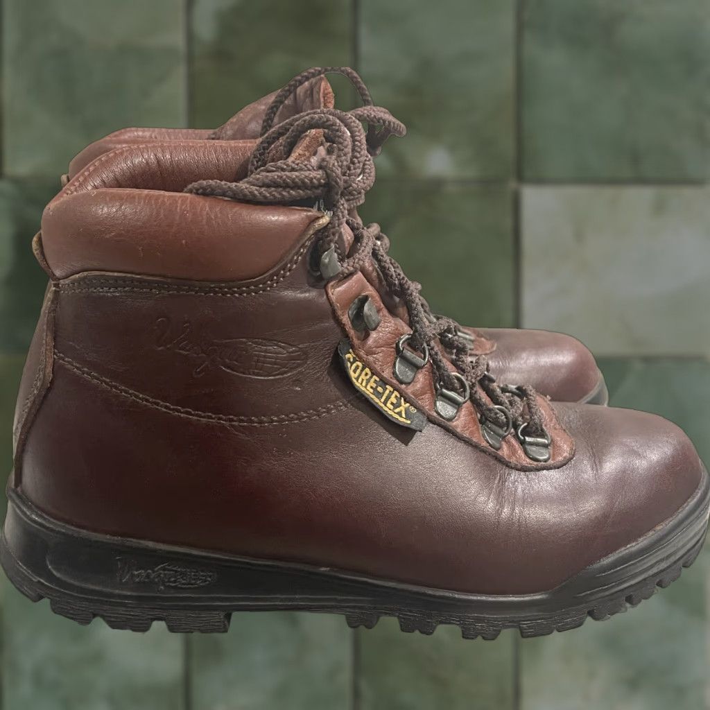 Vasque Vasque Skywalk Sundowner Boots Sz 6M Dark Red Gore-Tex Leather Hiking Trail Men Boots Size US 6 / EU 39 - 1 Thumbnail