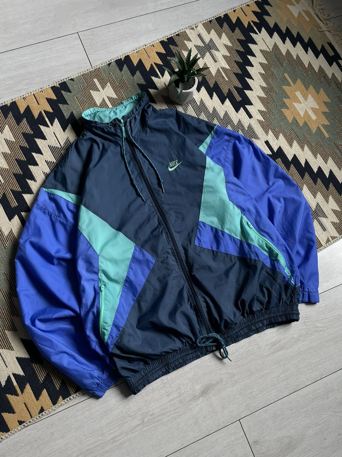 Vintage Vintage 90’s Nike Nylon Y2K Jacket Size US L / EU 52-54 / 3 - 2 Thumbnail