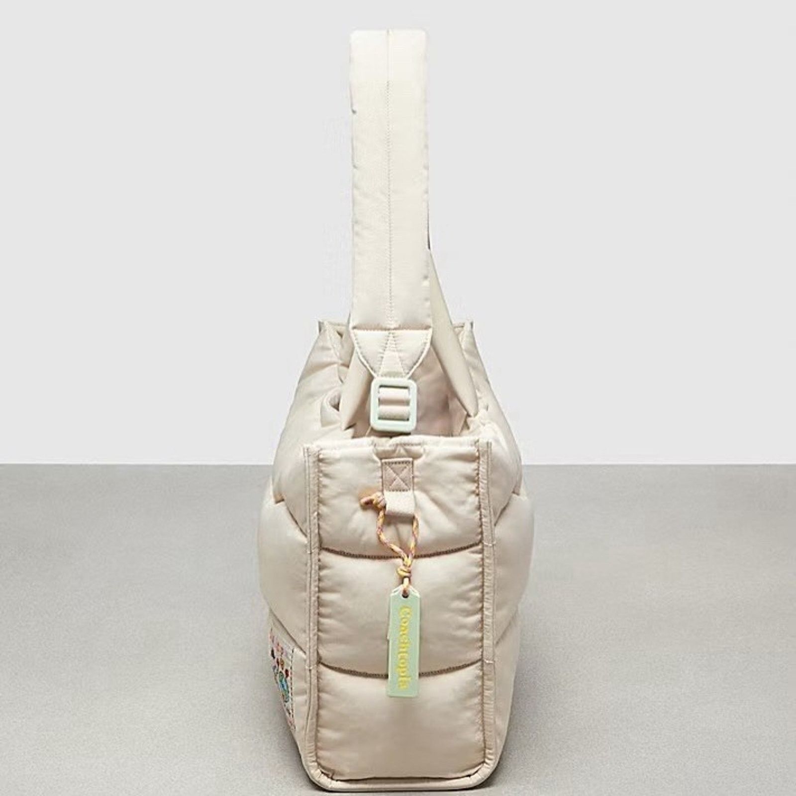 Coach NWT Coach Large Tote Shopper Shoulder Bag CQ057 Cloud Size ONE SIZE - 9 Thumbnail